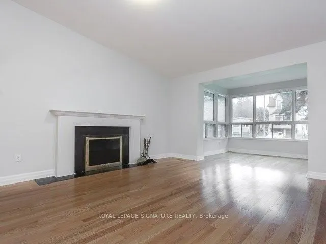 21 Addison Crescent