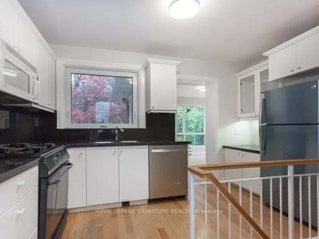 21 Addison Crescent