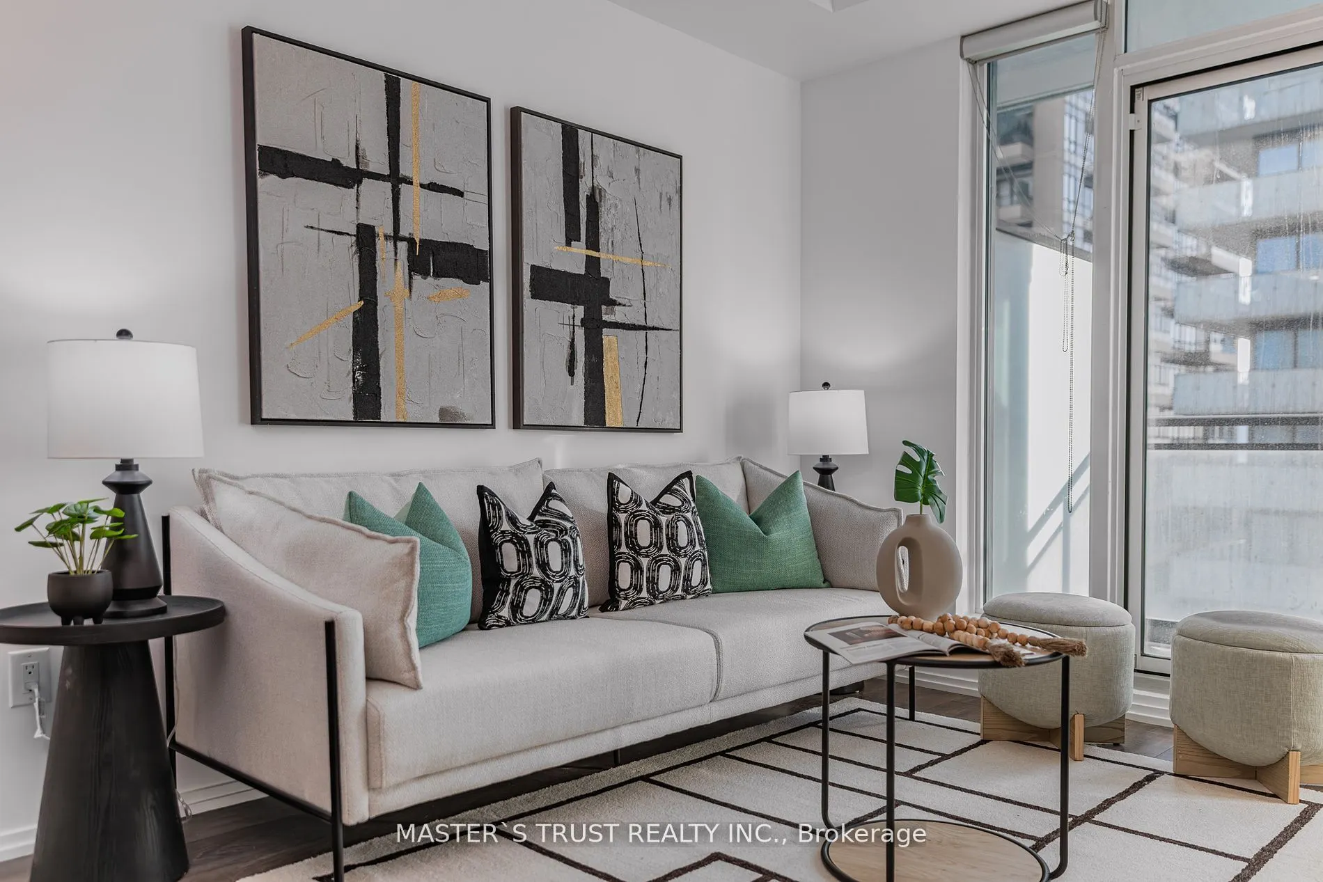 45 Charles Street E, #2808