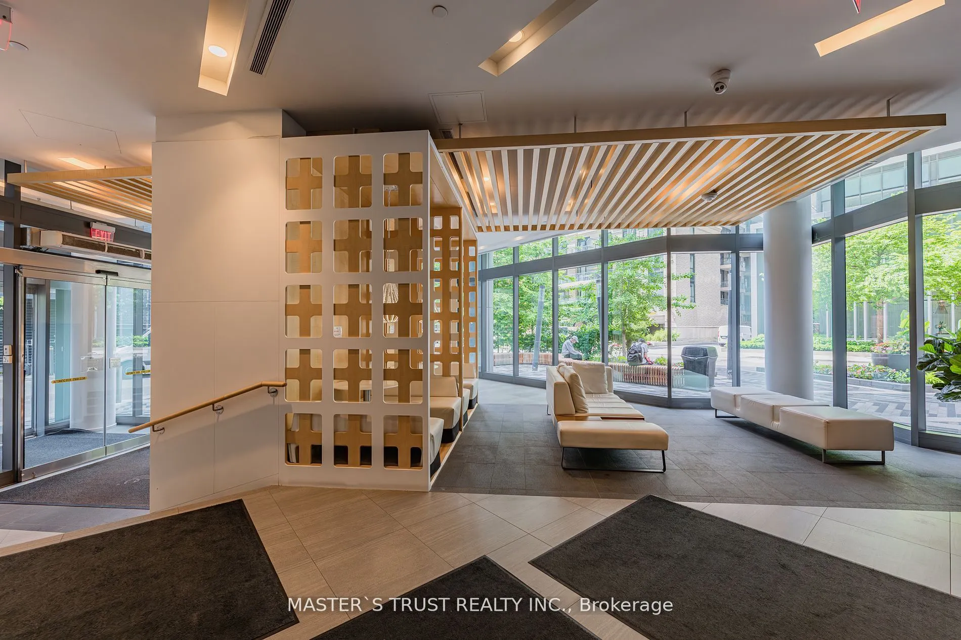 45 Charles Street E, #2808