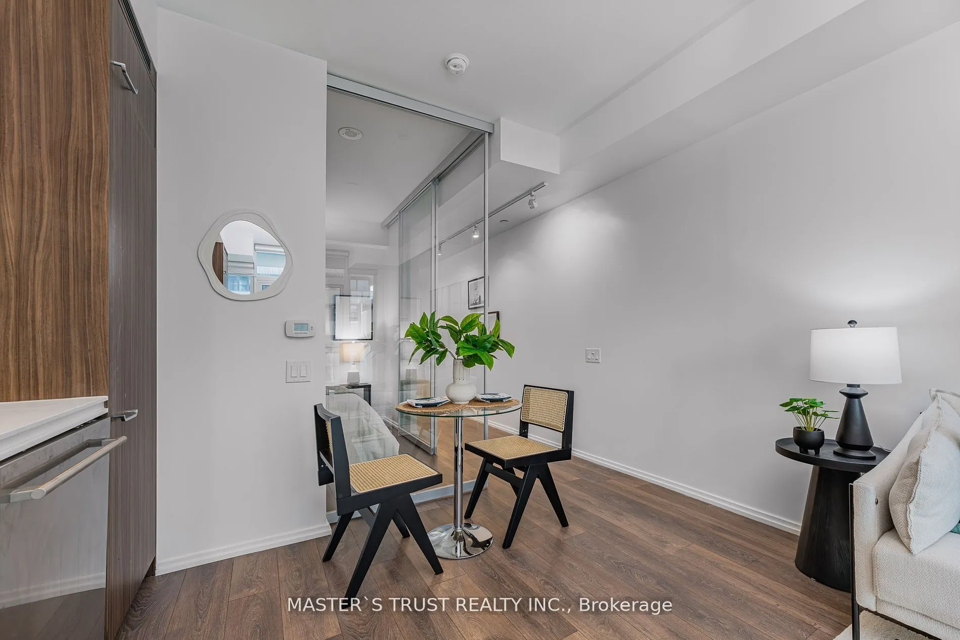 45 Charles Street E, #2808