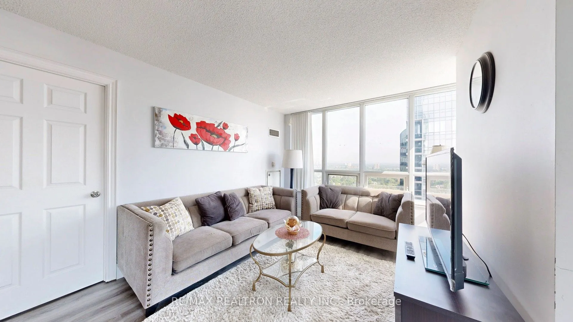 15 Greenview Avenue, #2413