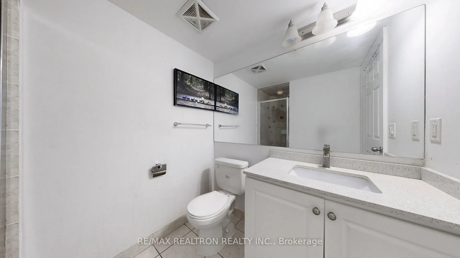 15 Greenview Avenue, #2413