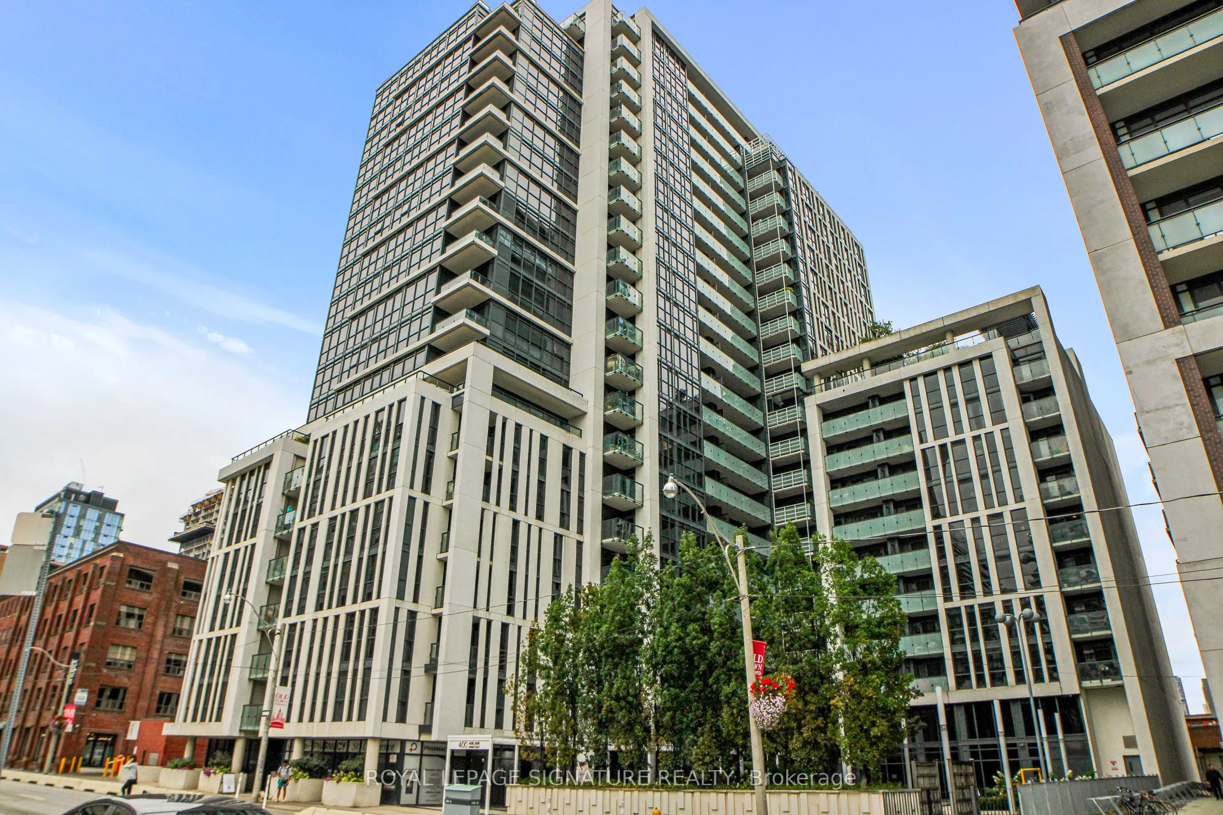 400 Adelaide Street E, #PH11