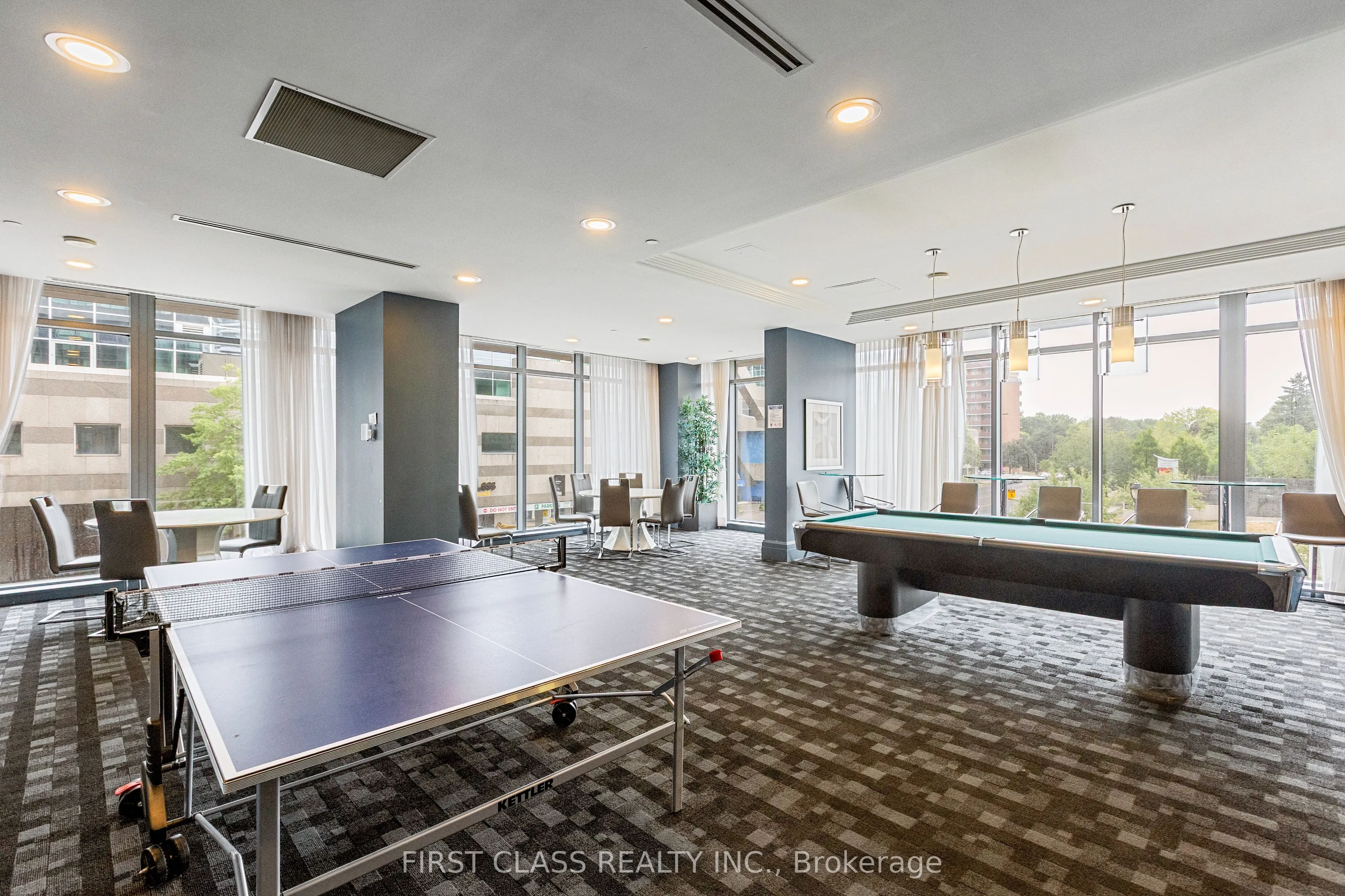 5168 Yonge Street, #605