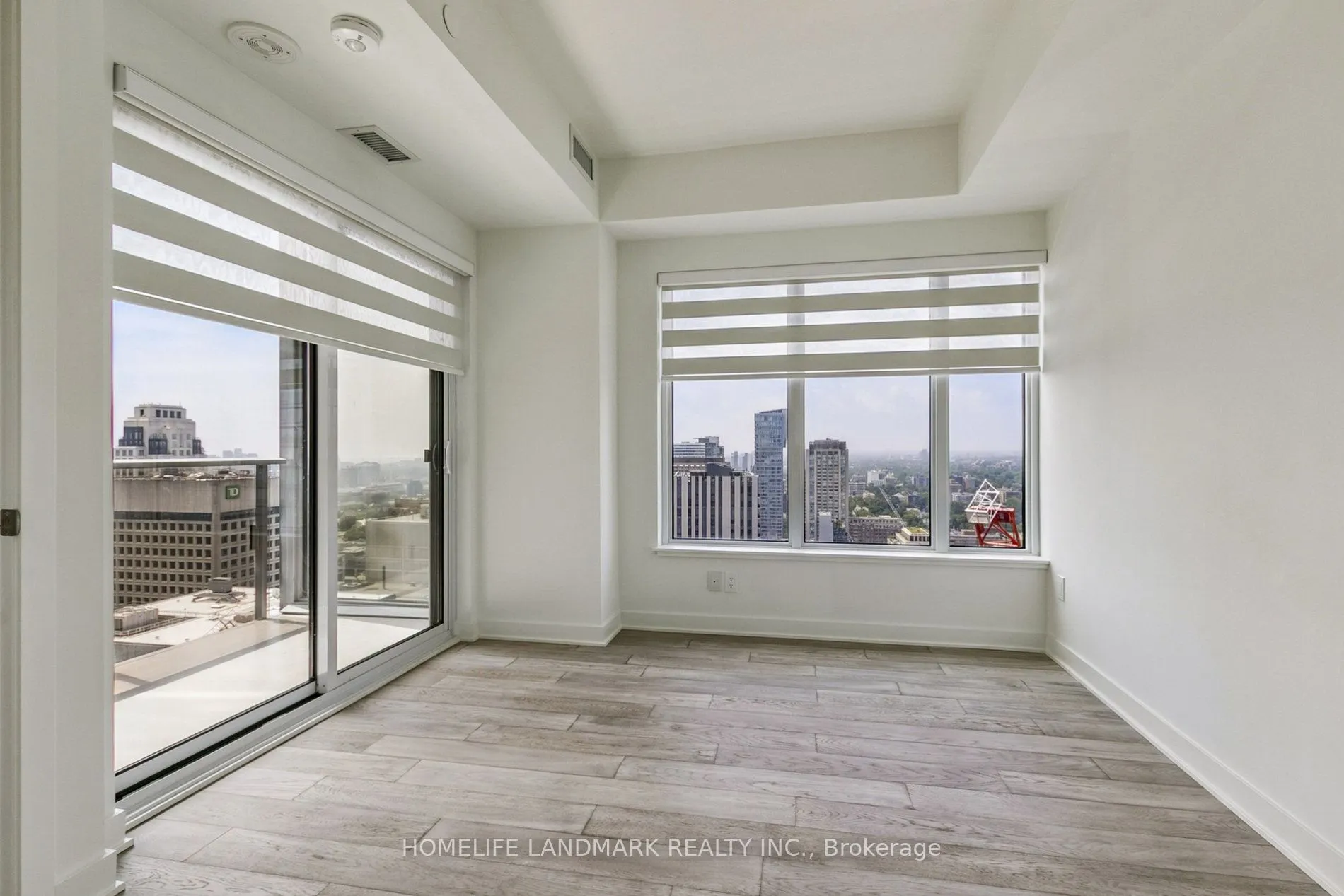 11 YORKVILLE Avenue, #2711
