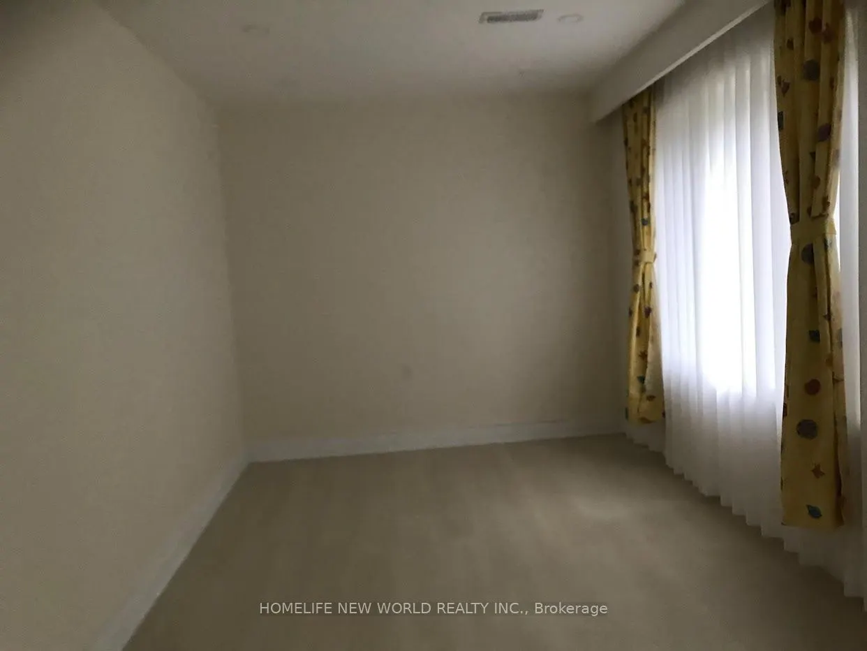 175 Empress Avenue, #G/L : Ground&Lower