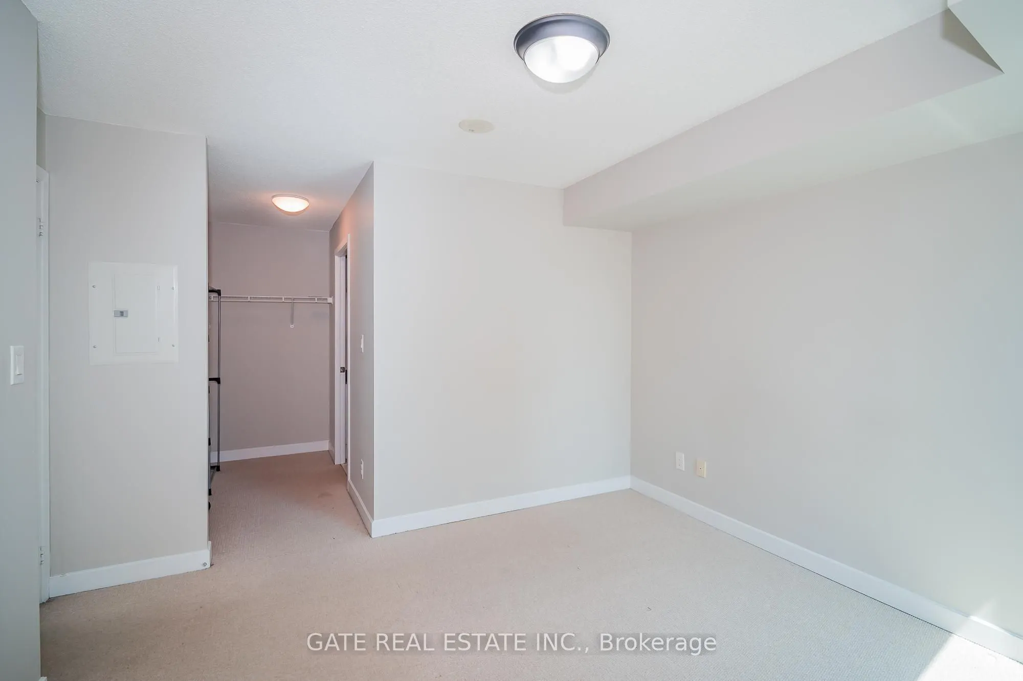 18 Harbour Street, #1410