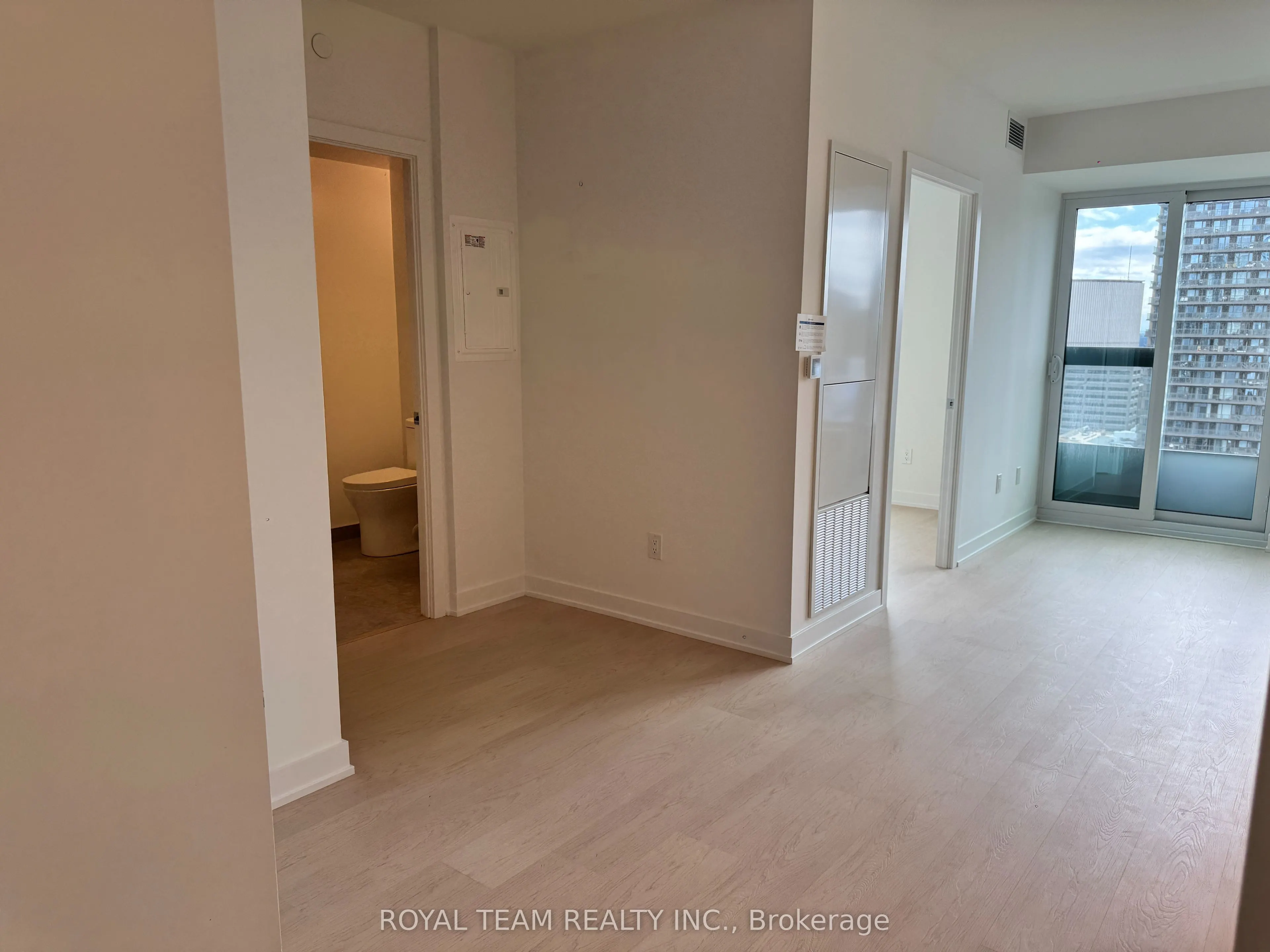 252 Church Street, #2701