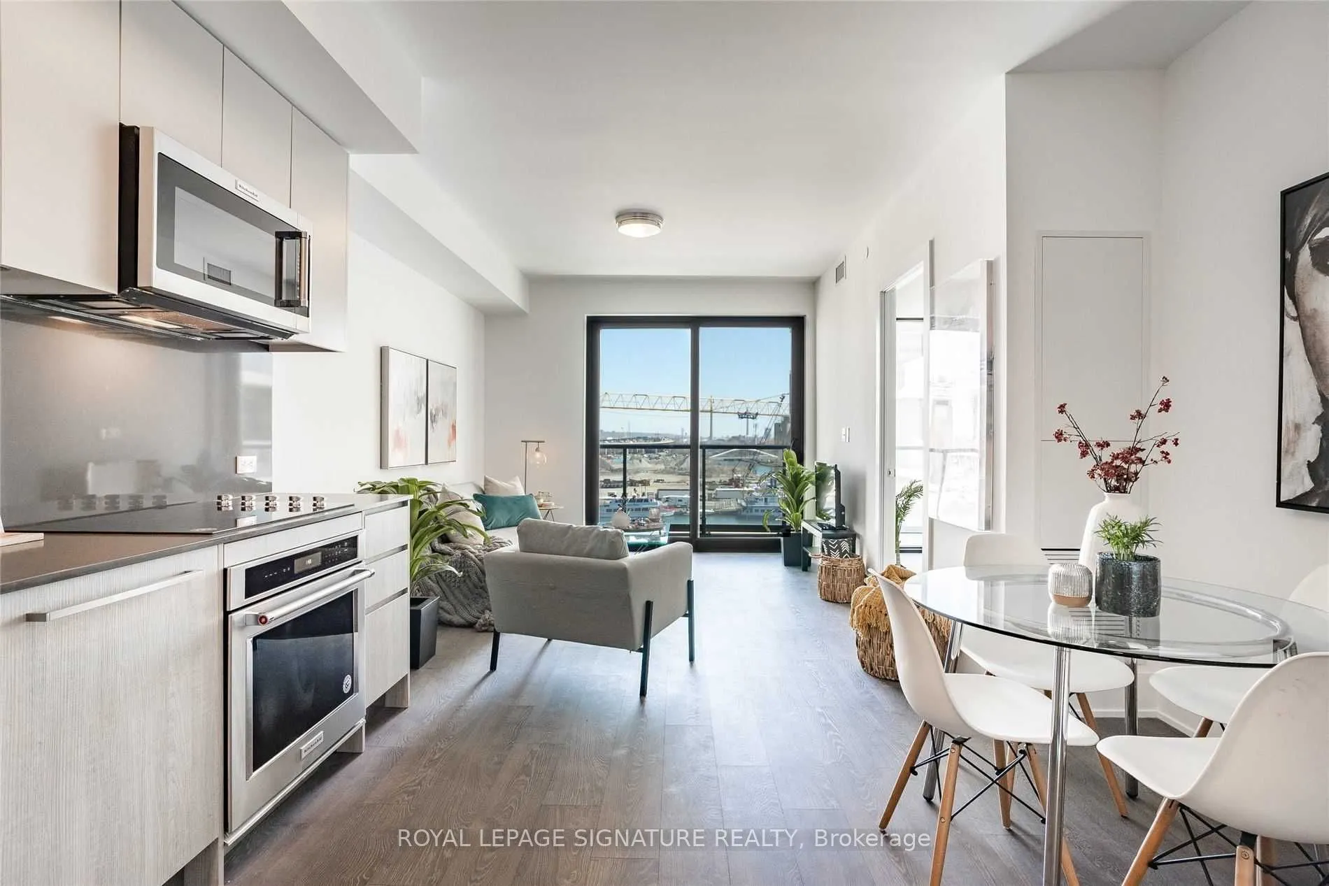 118 Merchants Wharf Way, #618