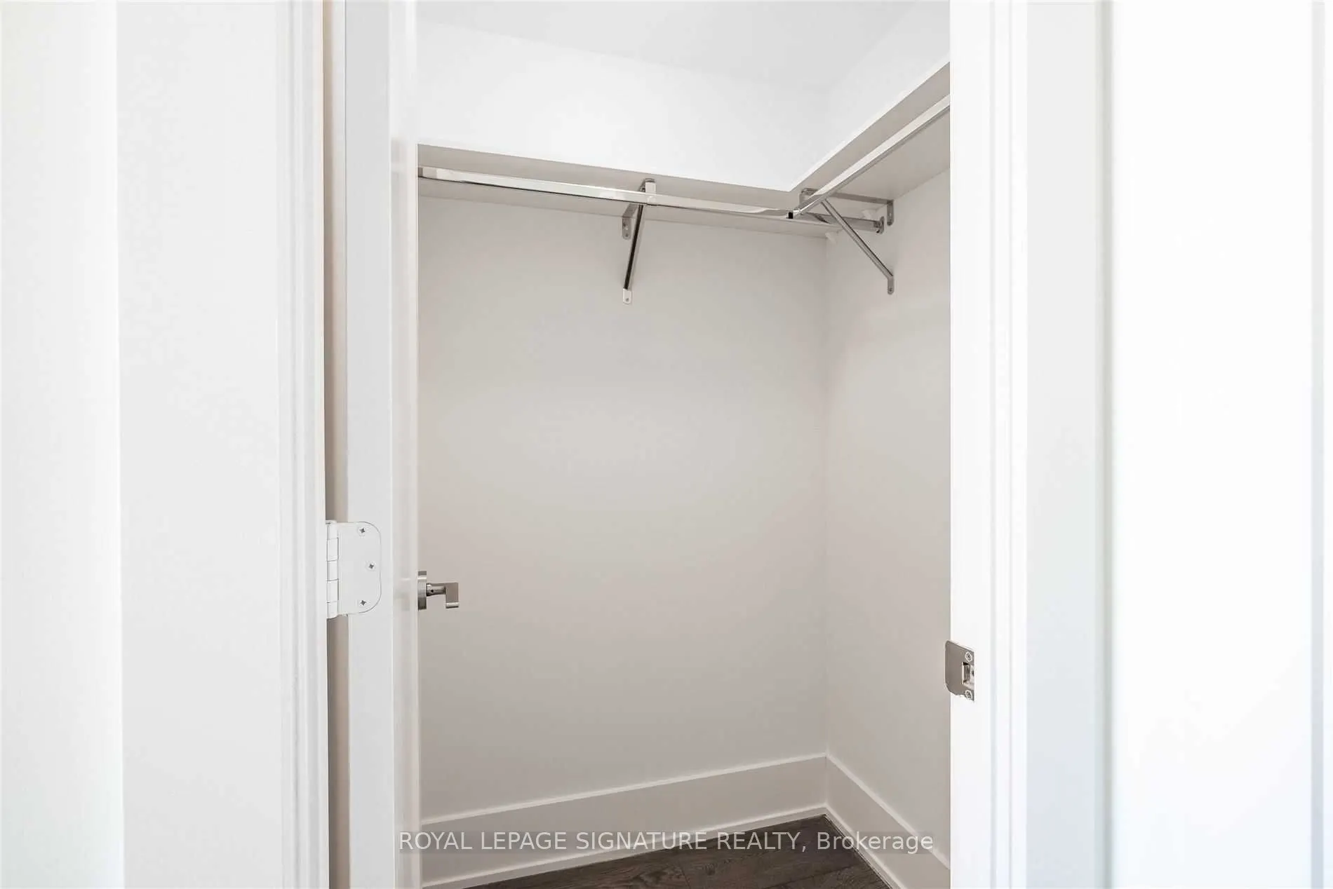 118 Merchants Wharf Way, #618