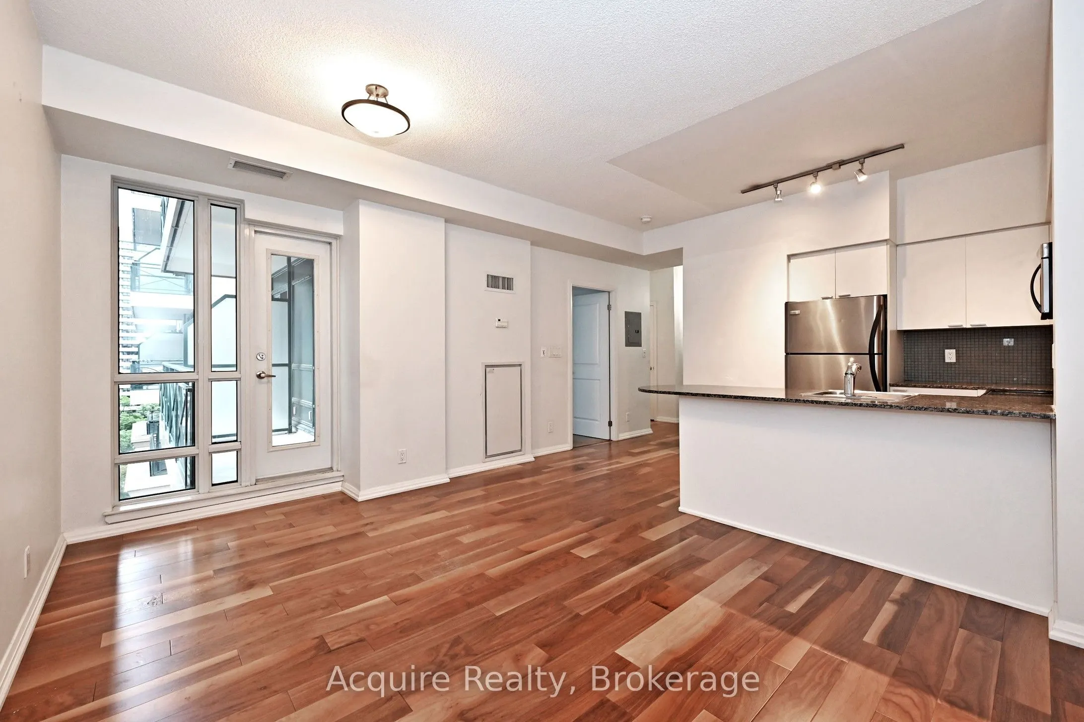 35 Hayden Street, #1012