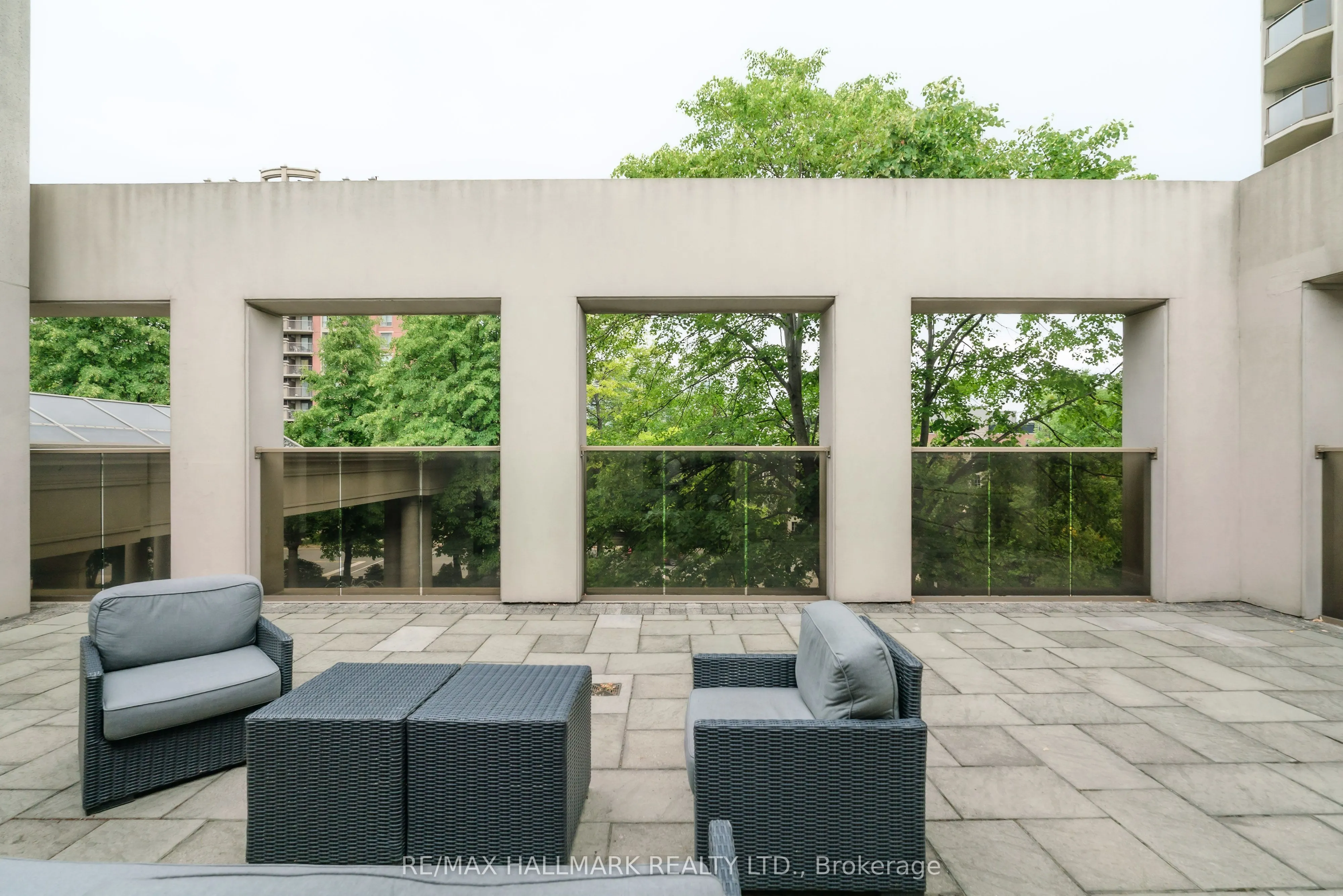 78 Harrison Garden Boulevard, #1514