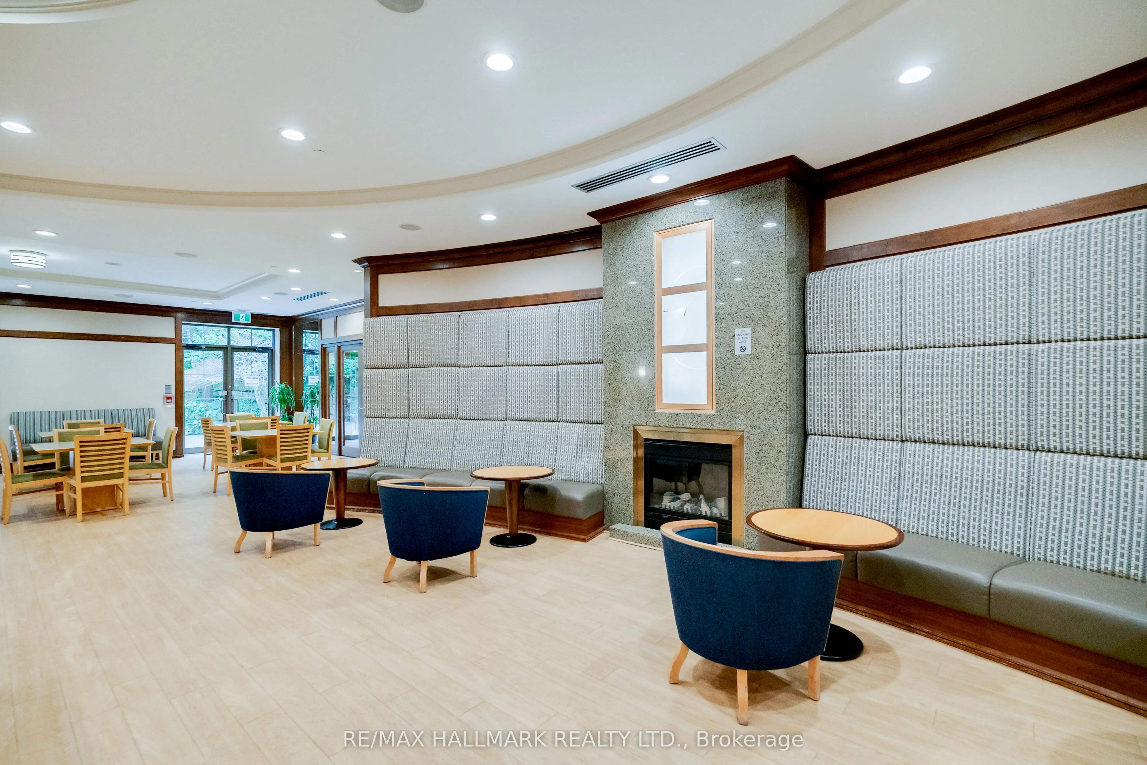 78 Harrison Garden Boulevard, #1514
