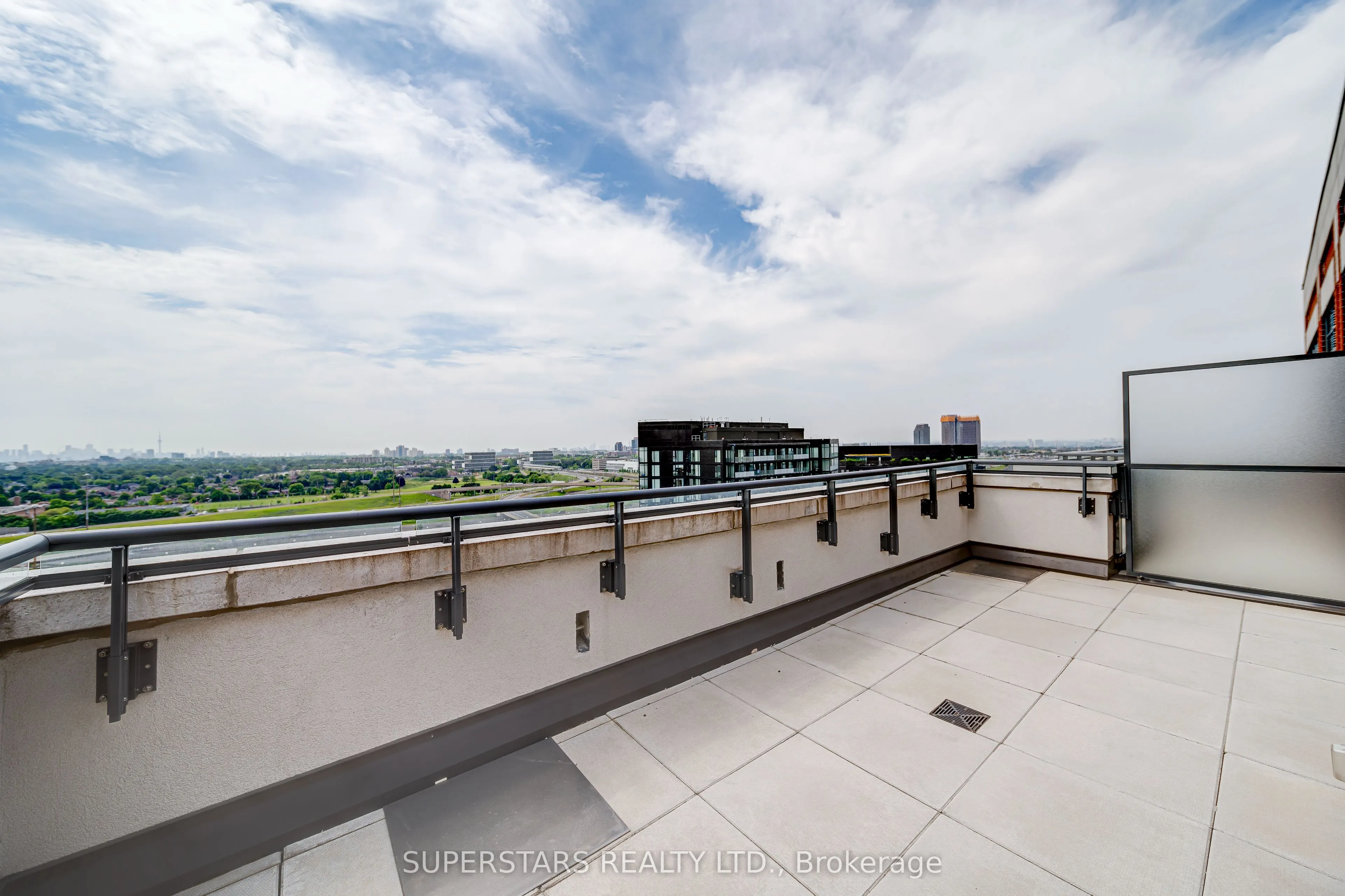 31 Tippett Road, #1705