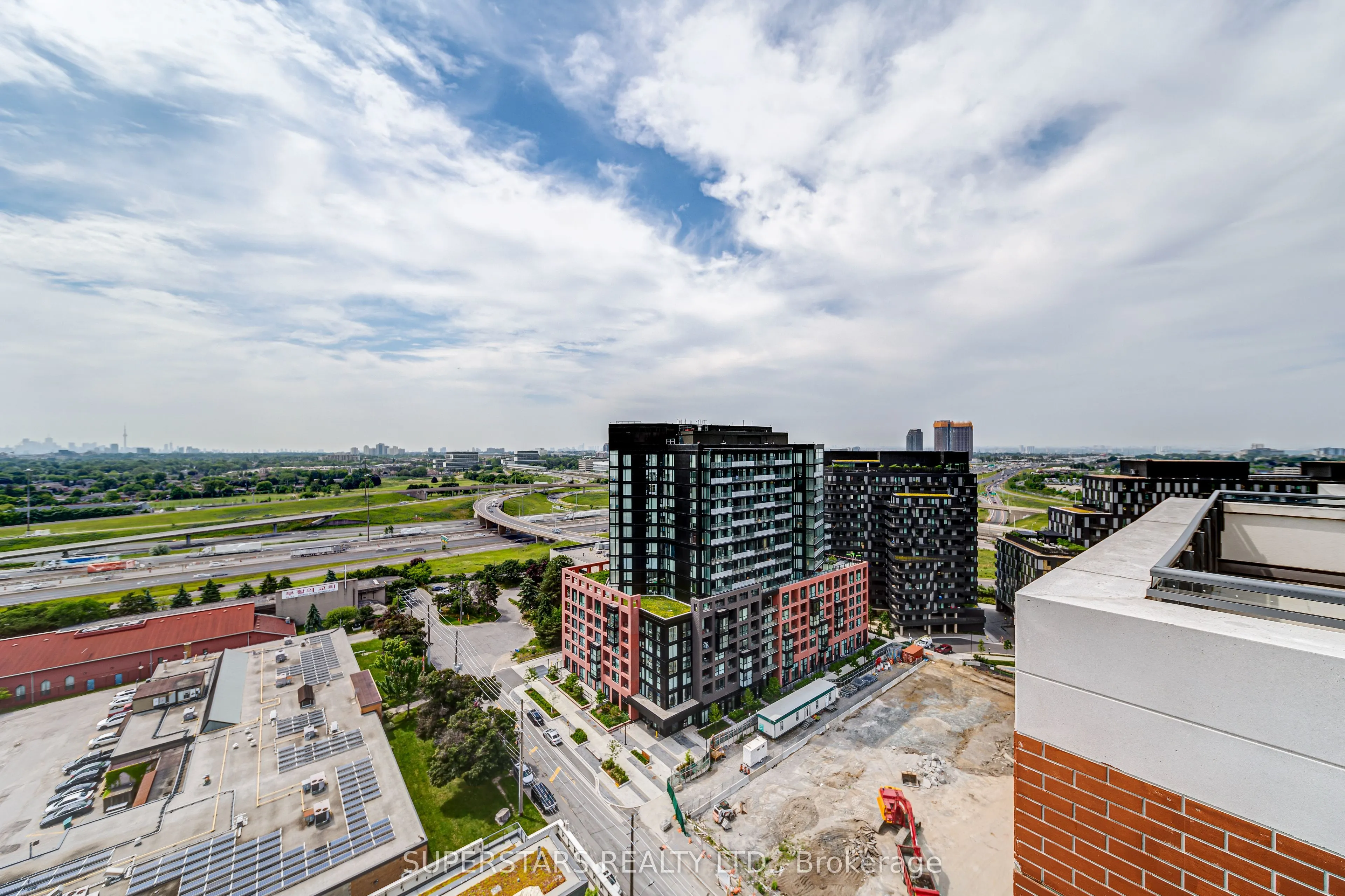 31 Tippett Road, #1705