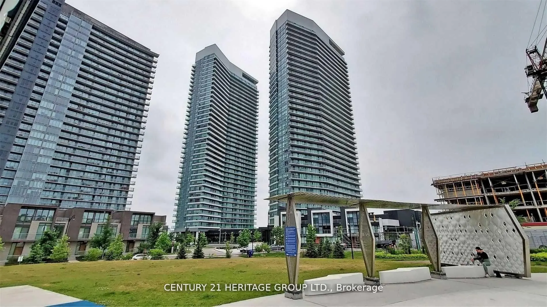 117 McMahon Drive, #2310