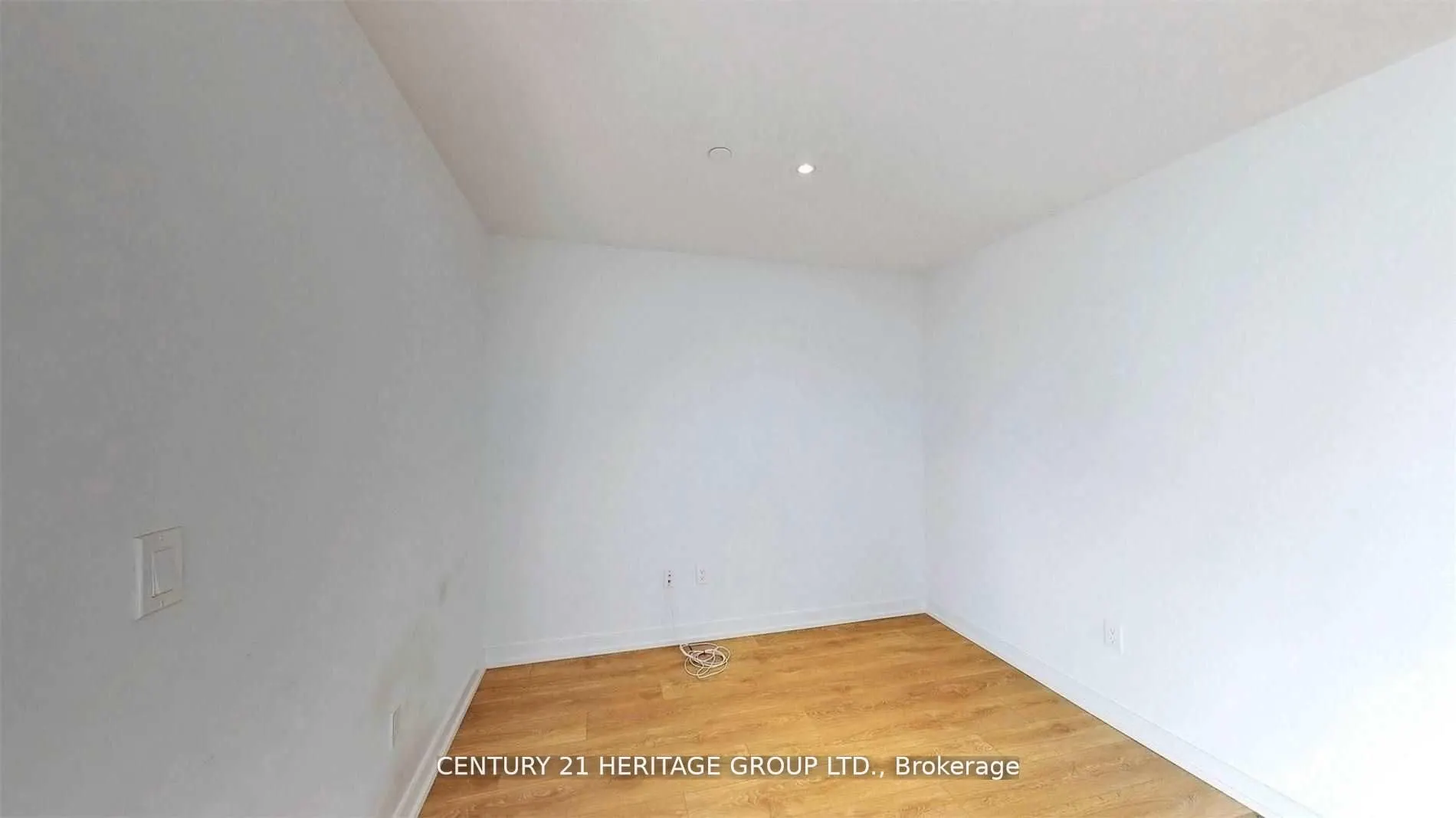 117 McMahon Drive, #2310