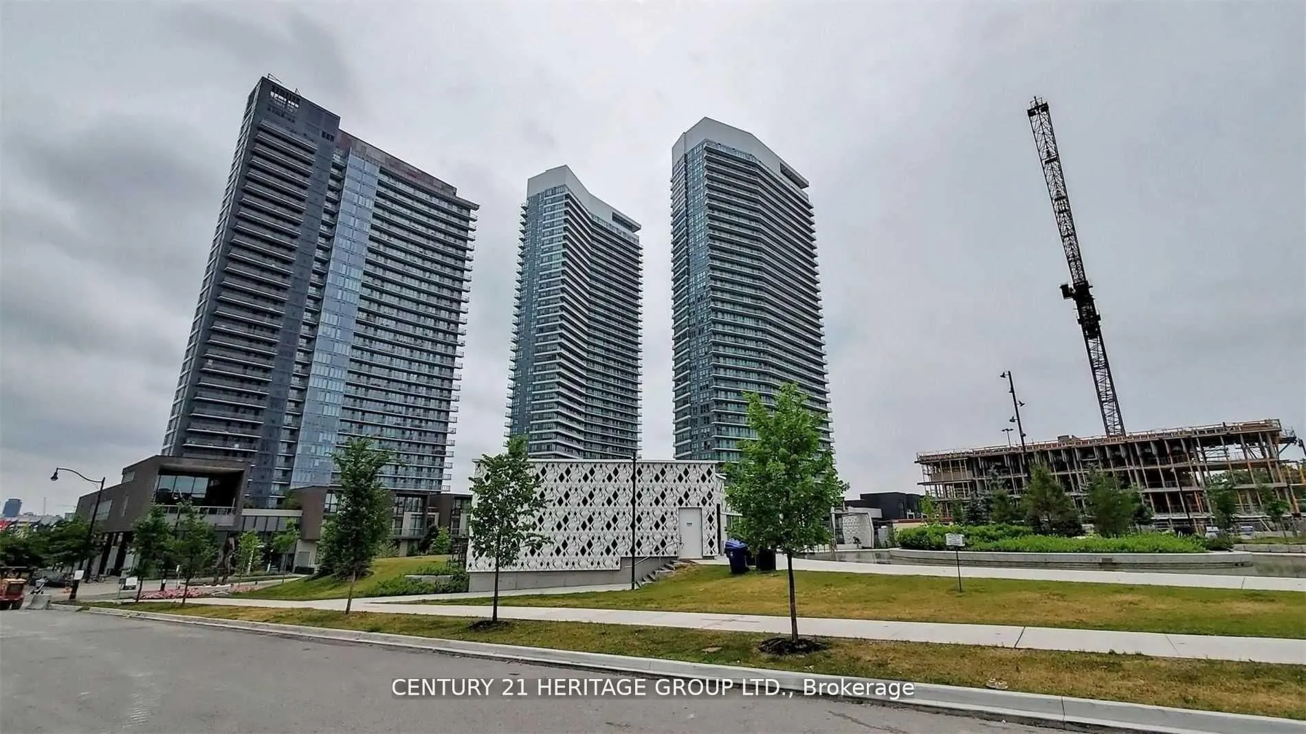 117 McMahon Drive, #2310