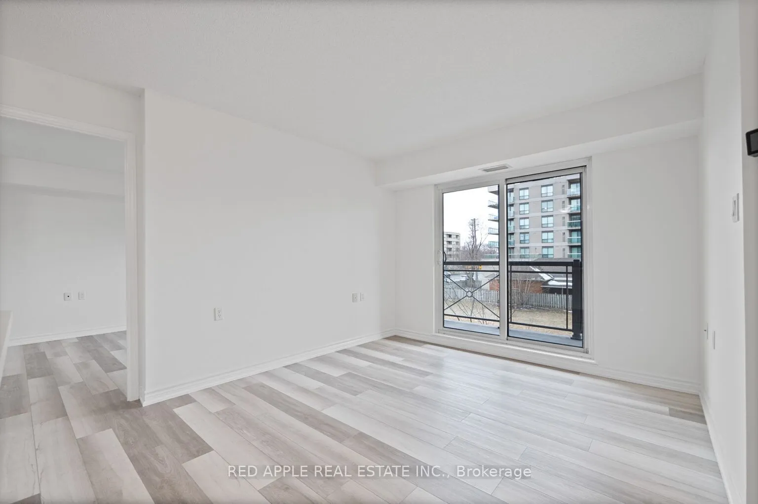 872 Sheppard Avenue W, #213