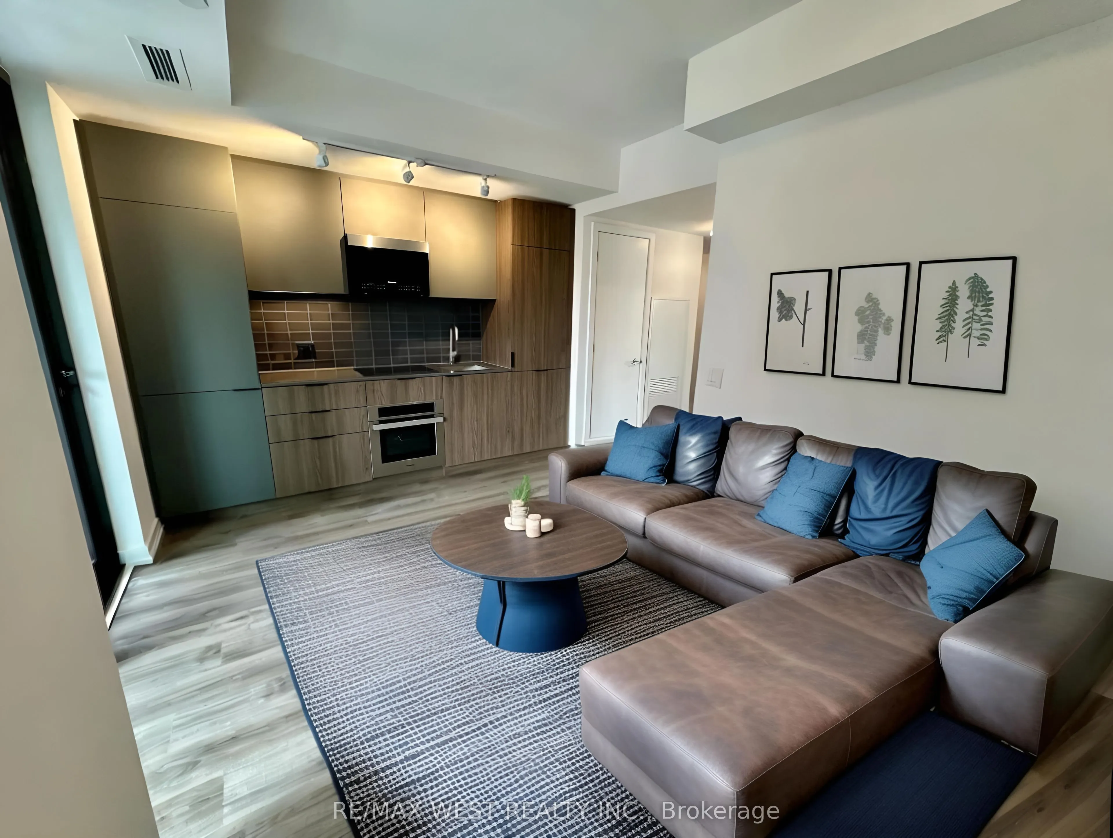 28 Eastern Avenue, #435