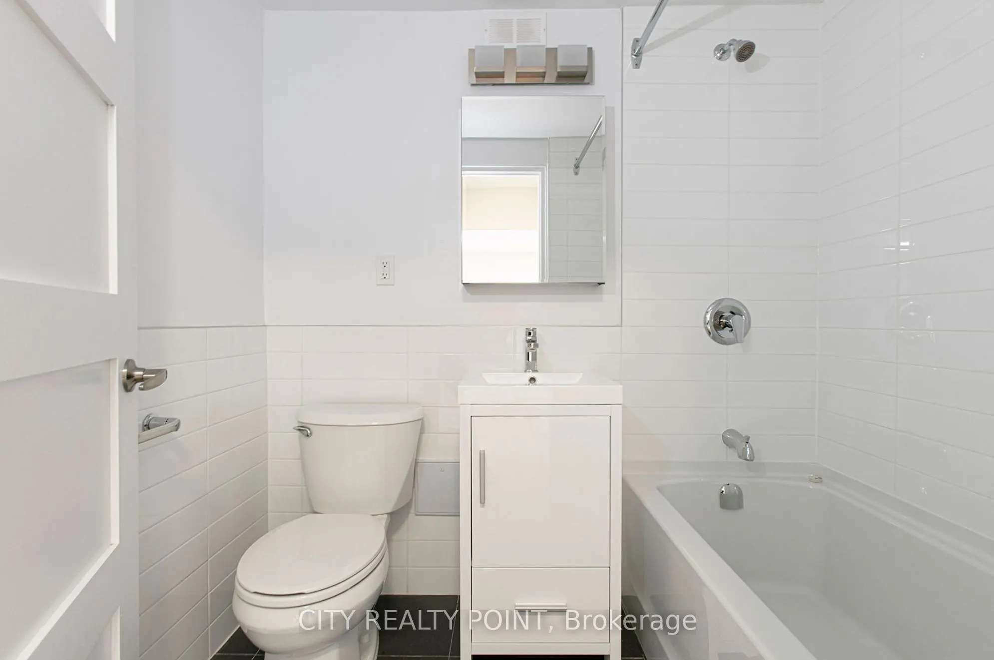 95 Lawton Boulevard, #401
