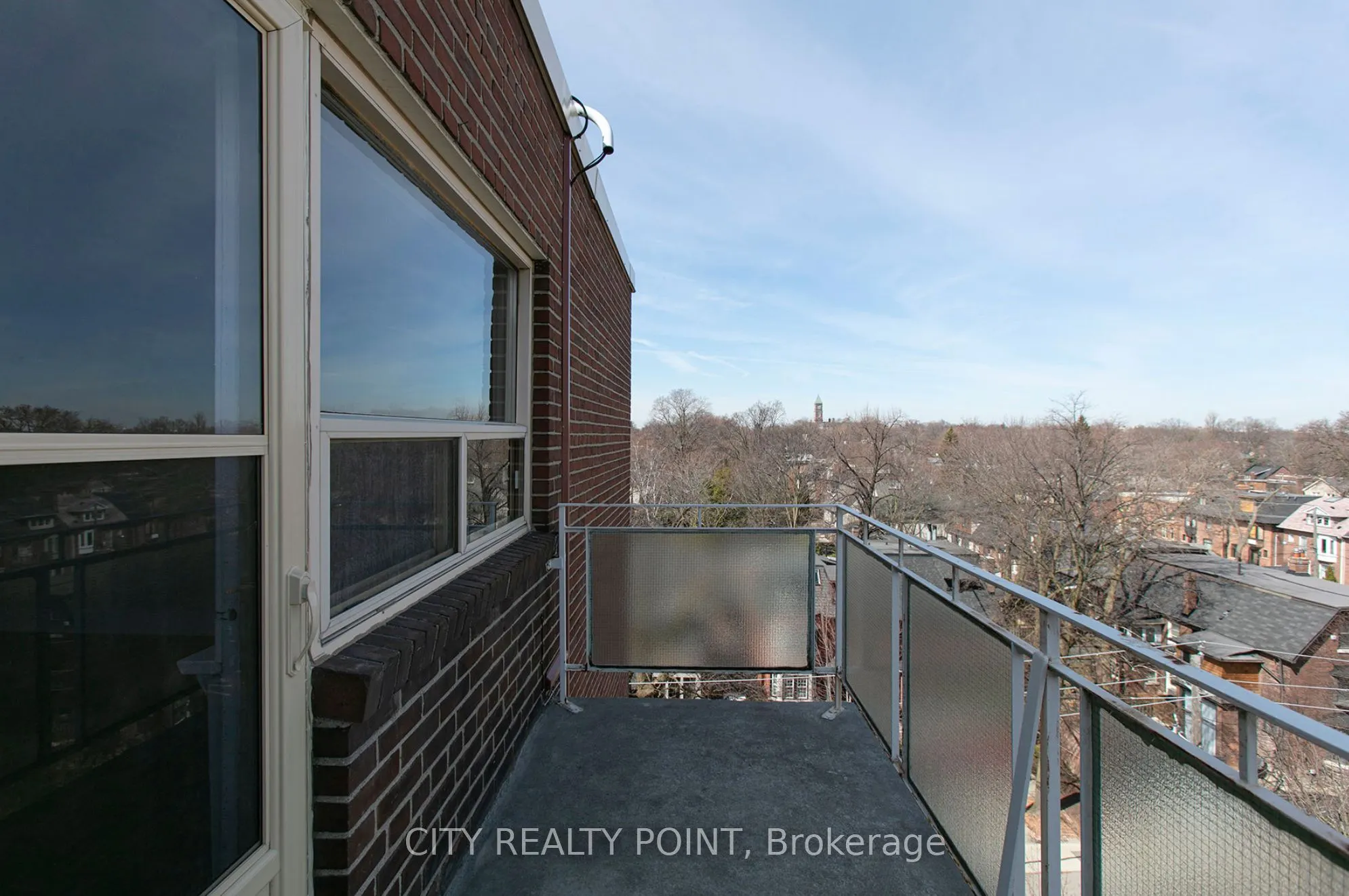 95 Lawton Boulevard, #401