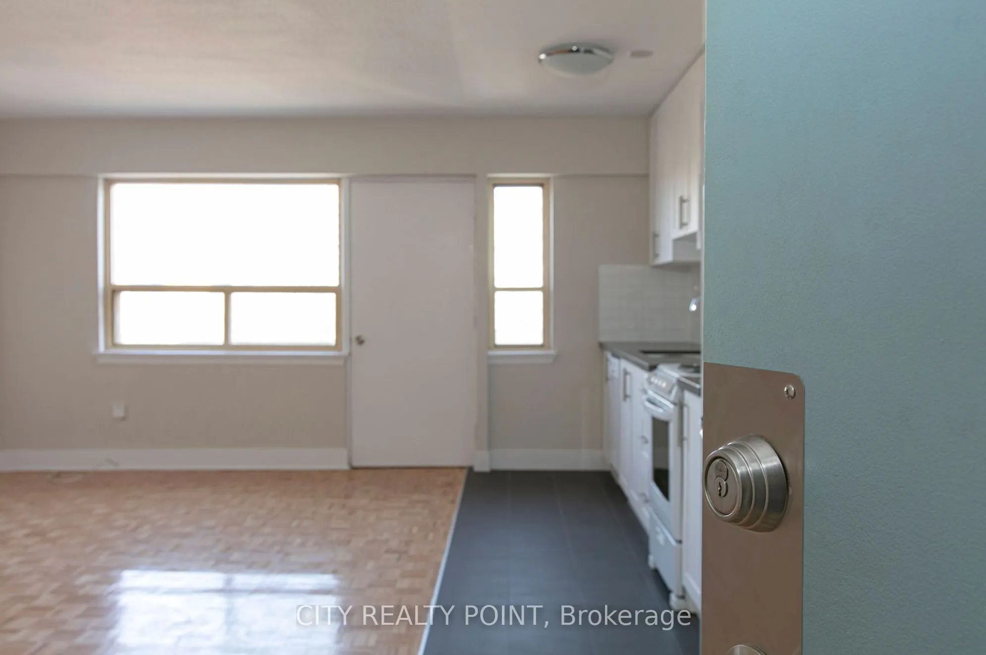 95 Lawton Boulevard, #401