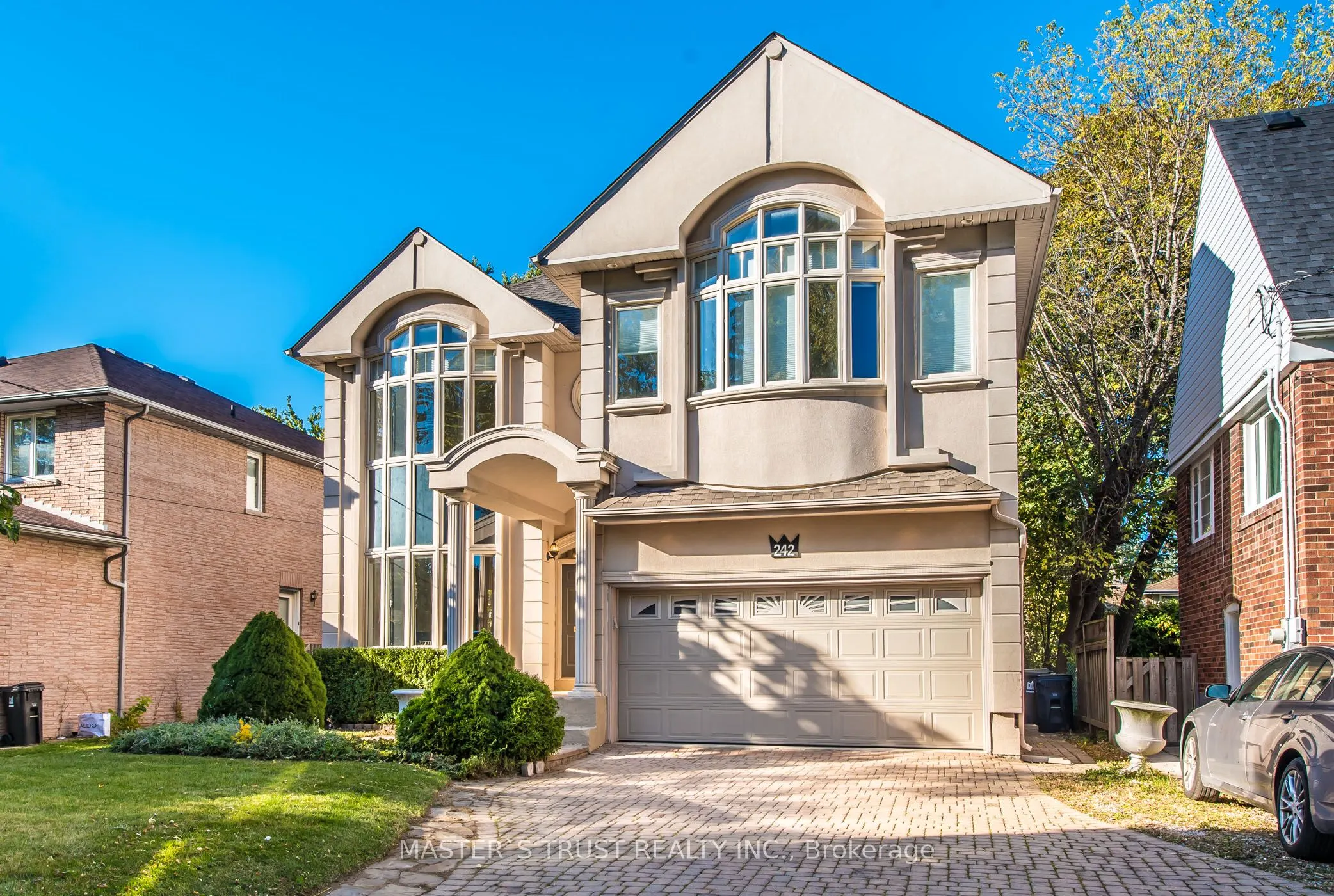 242 Empress Avenue