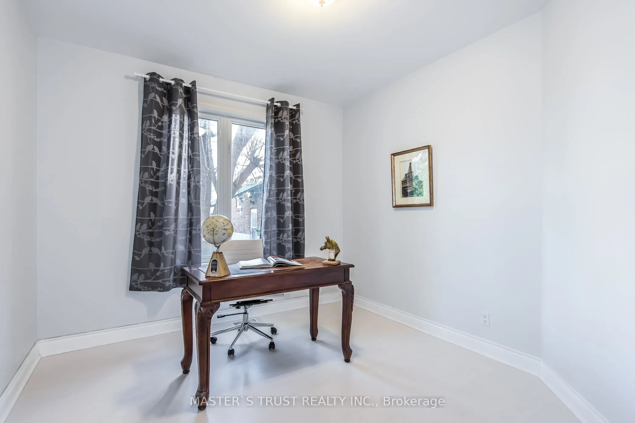 242 Empress Avenue