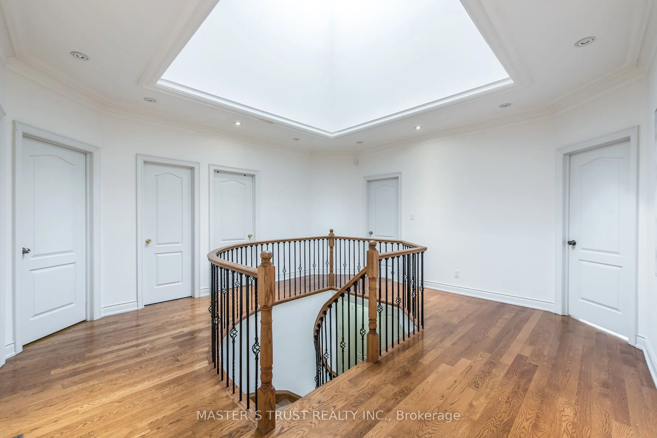 242 Empress Avenue