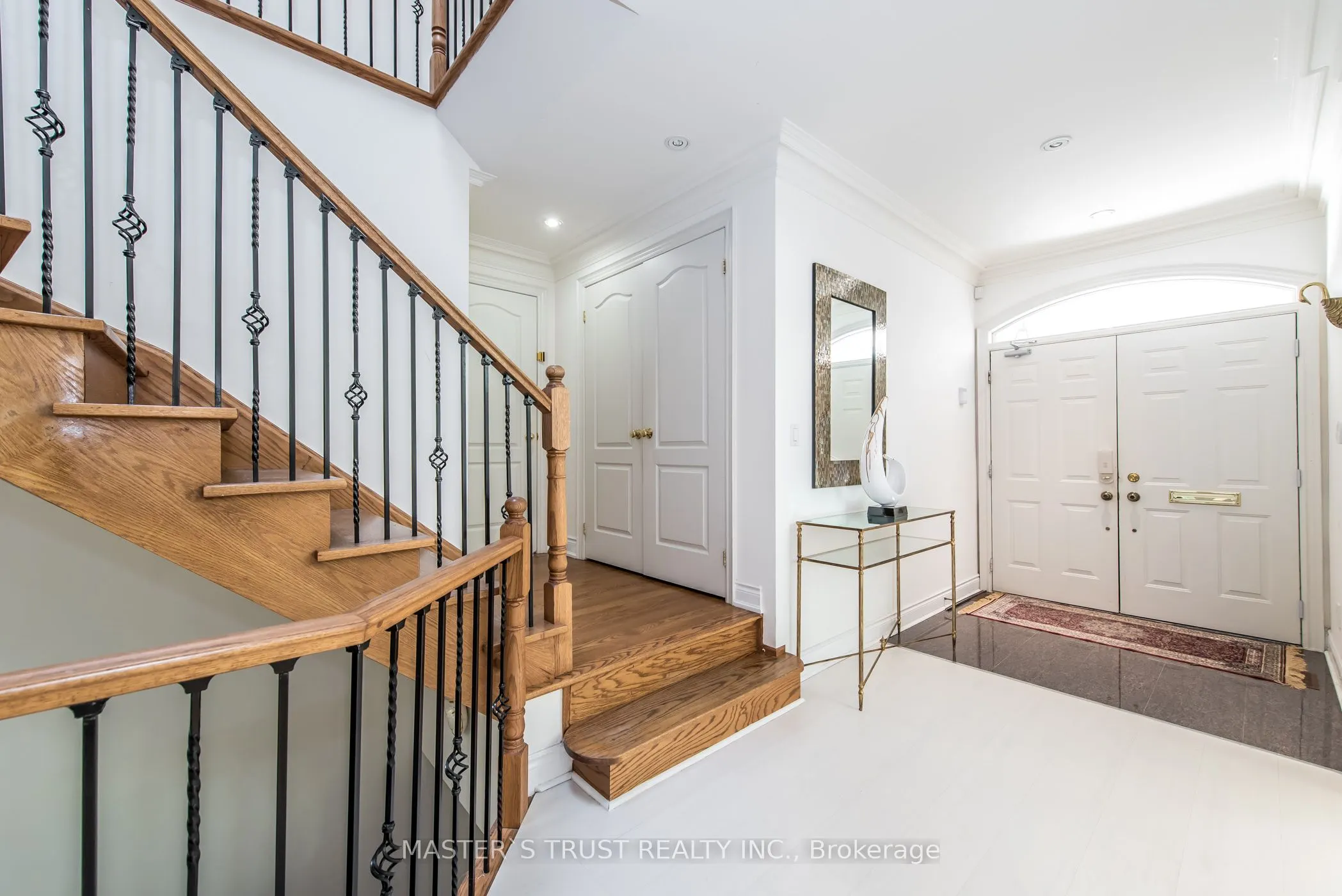 242 Empress Avenue