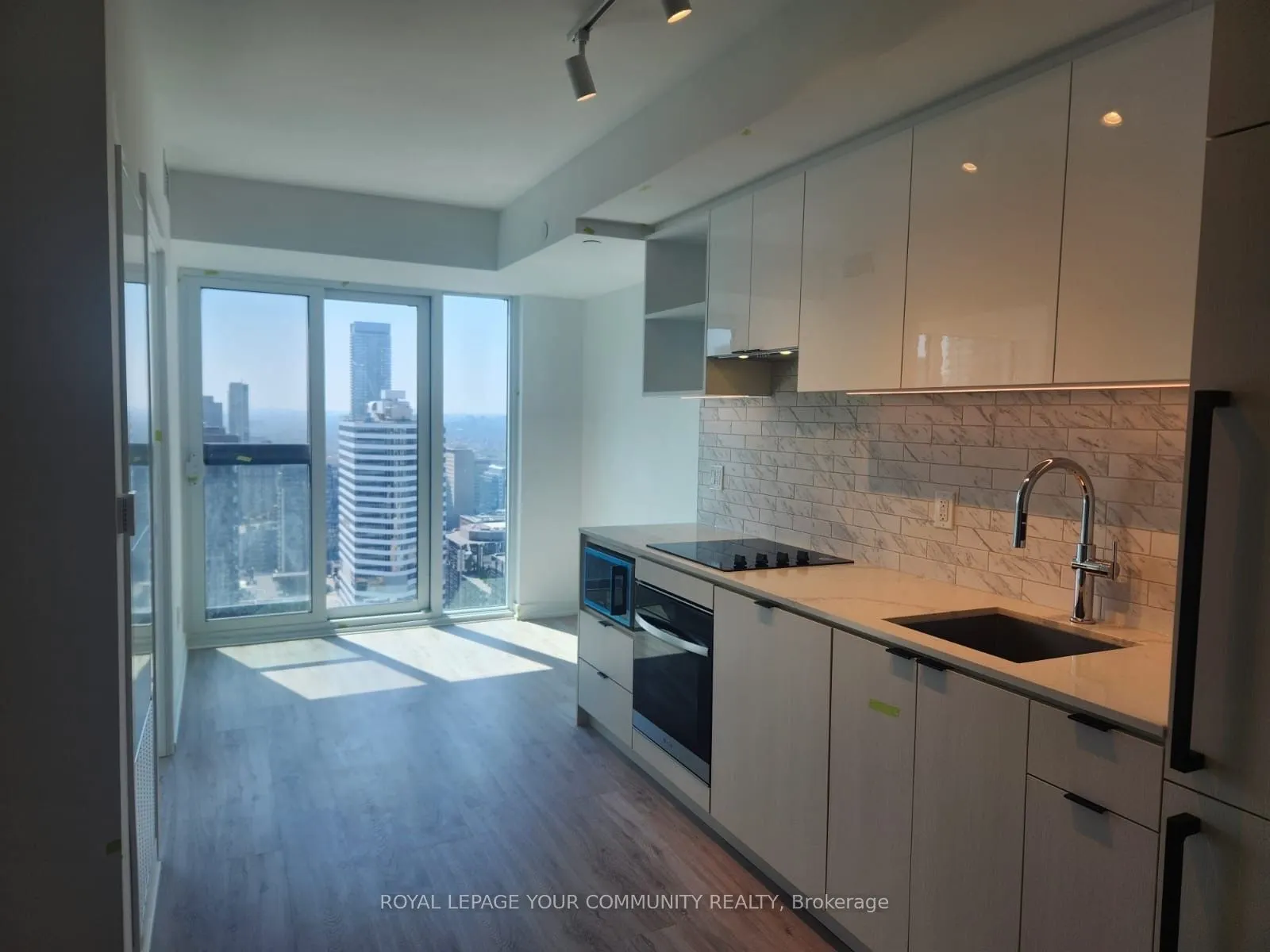 252 Church Street, #4601