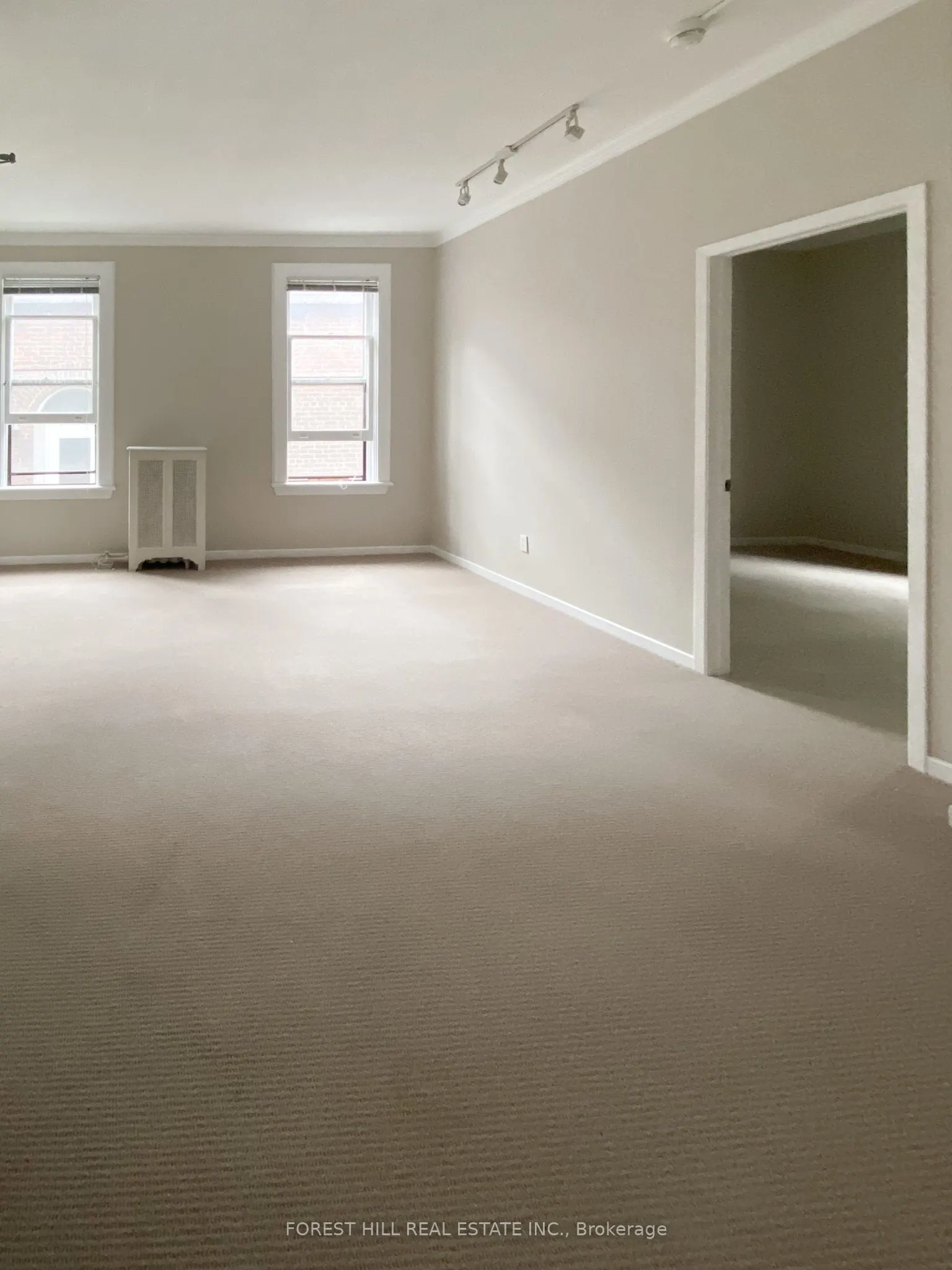 72 Walmer Road, #4