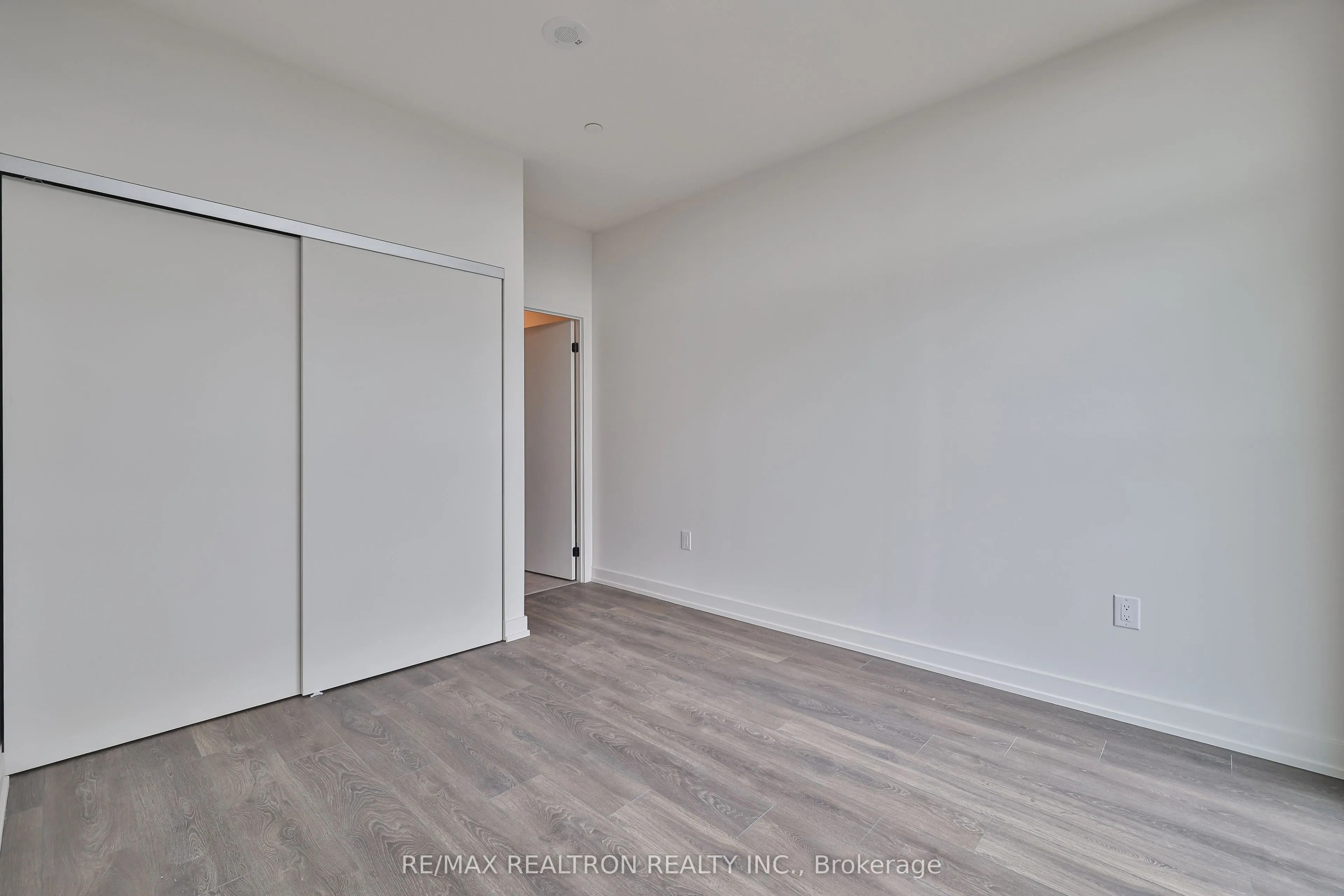 181 Sterling Road, #1512