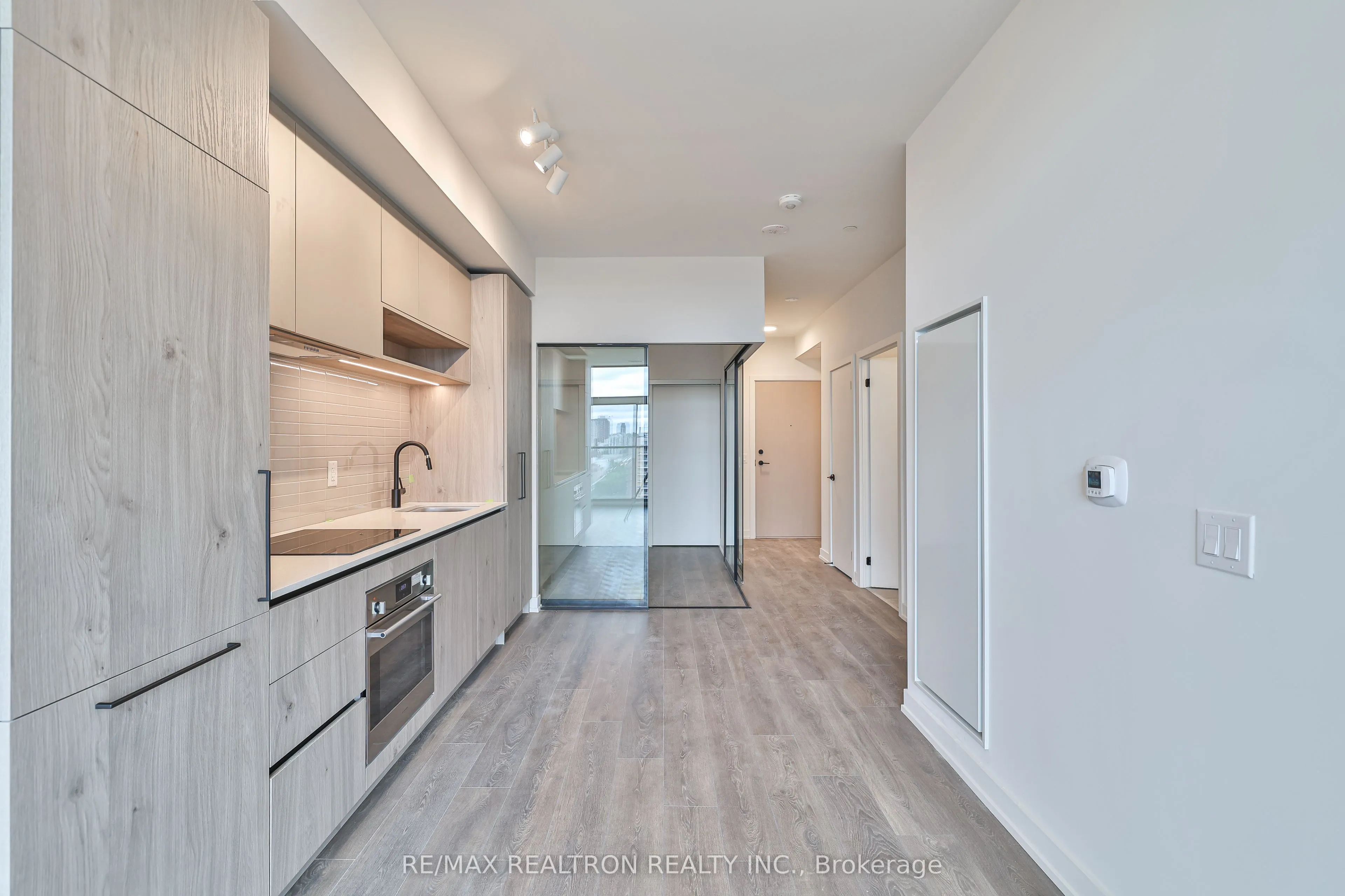 181 Sterling Road, #1512