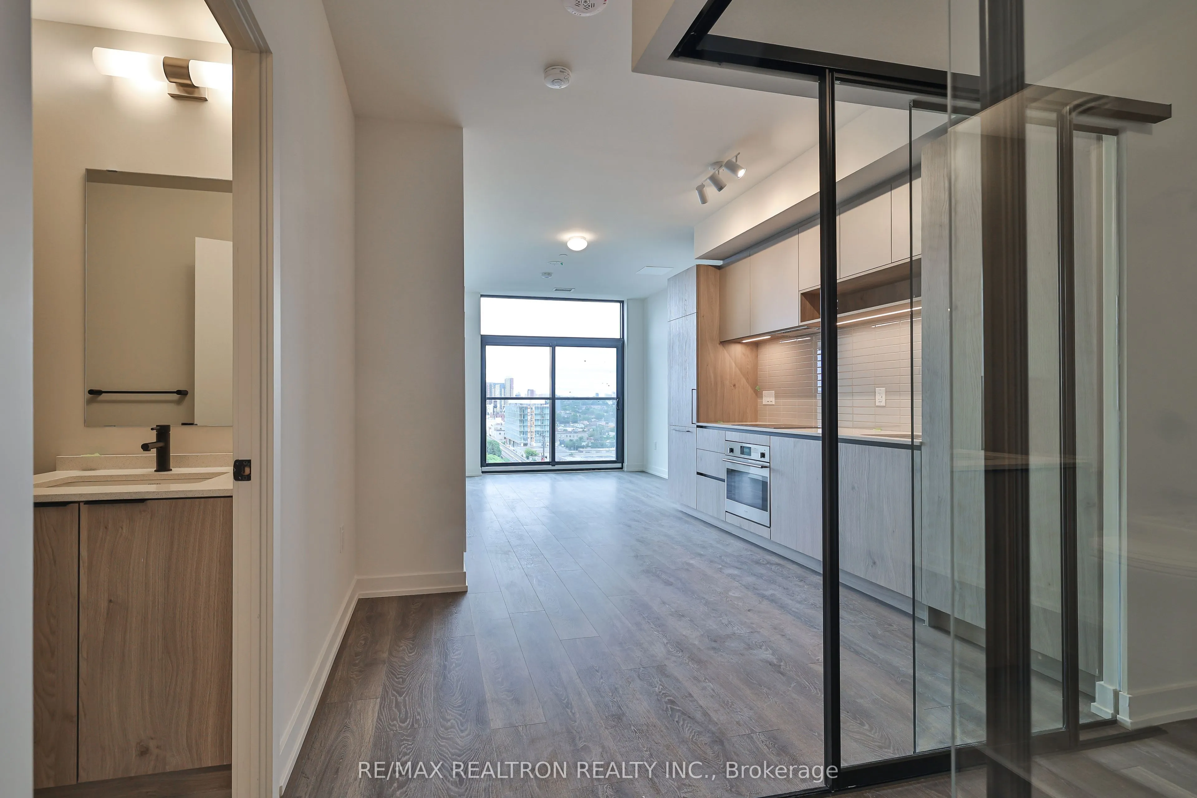 181 Sterling Road, #1512