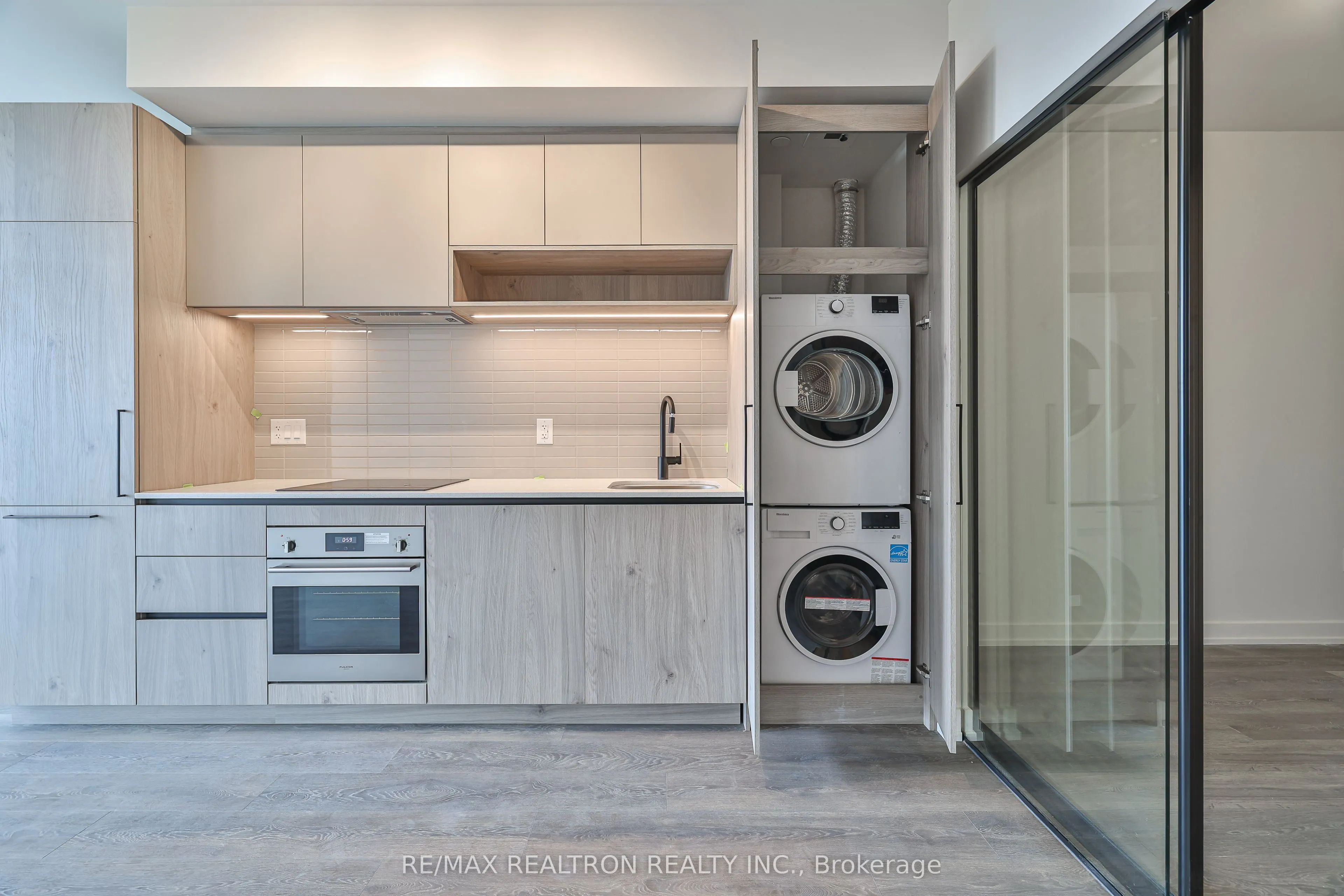 181 Sterling Road, #1512