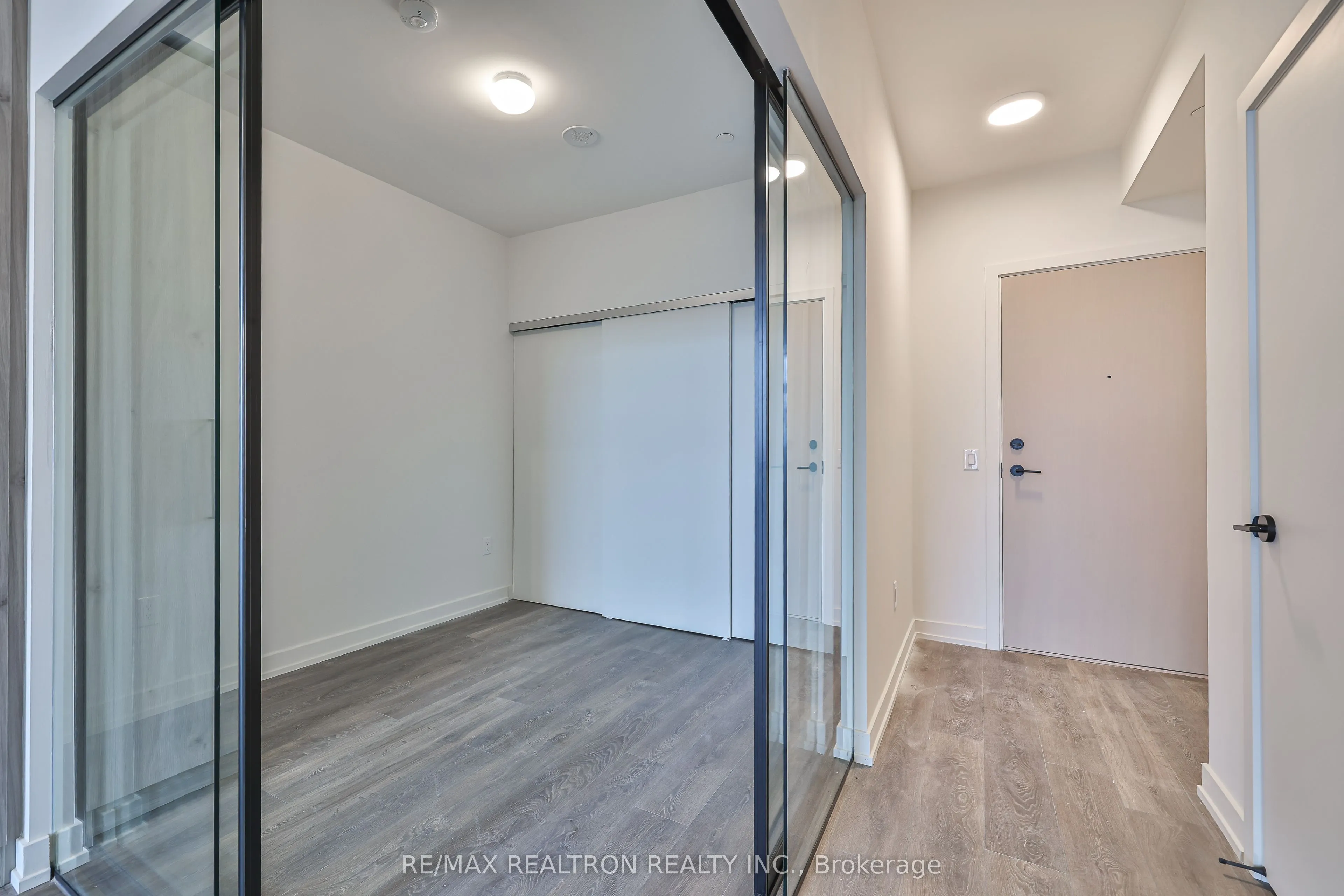 181 Sterling Road, #1512