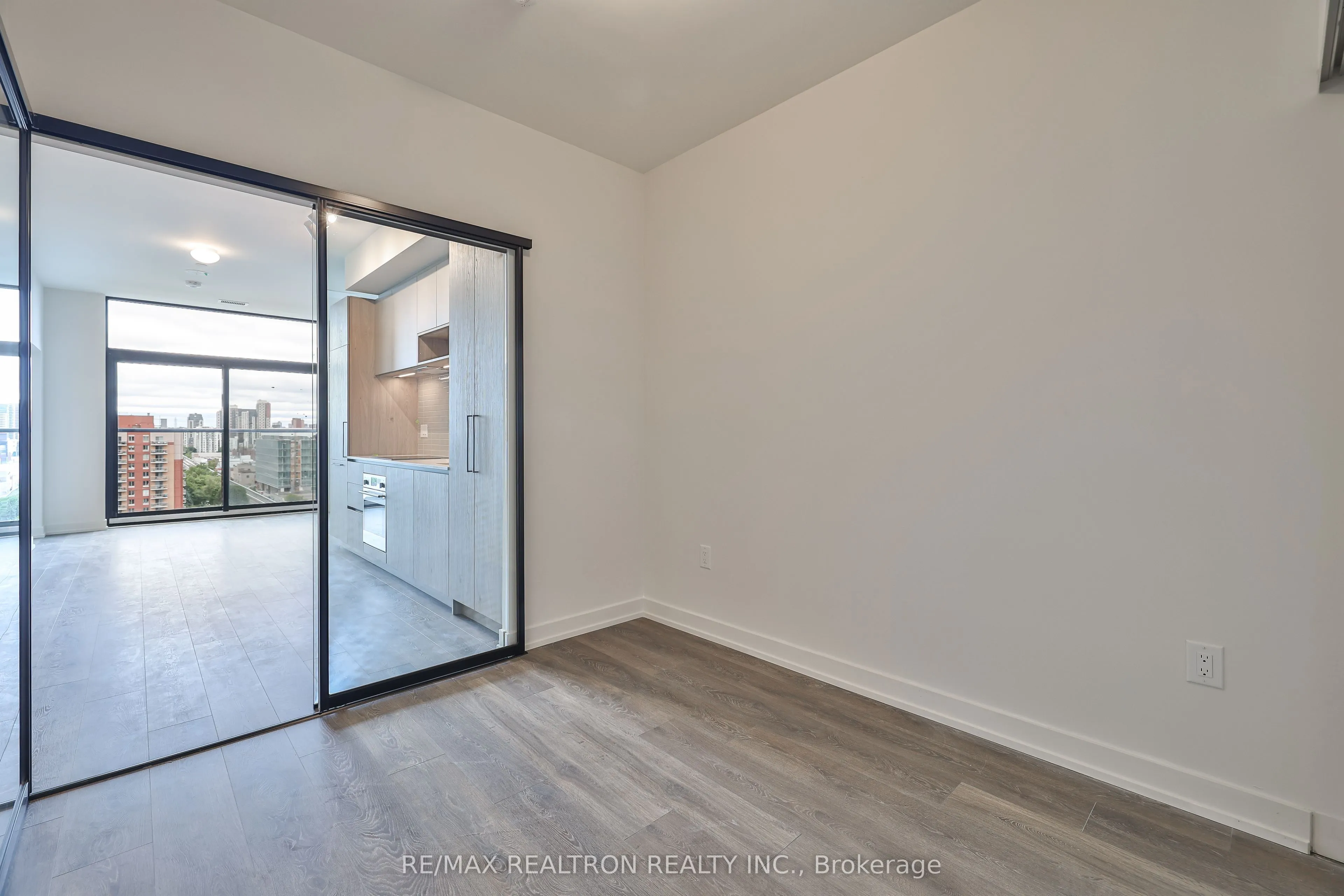 181 Sterling Road, #1512