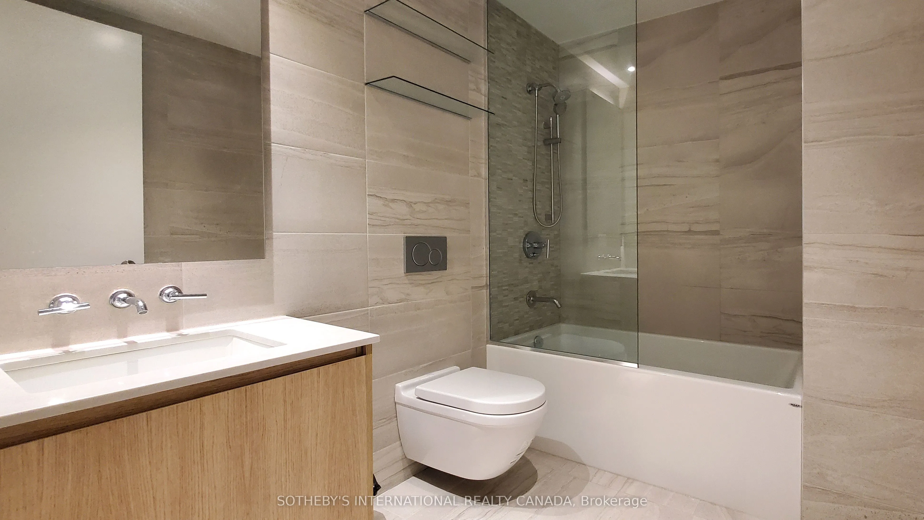 81 Wellesley Street E, #305