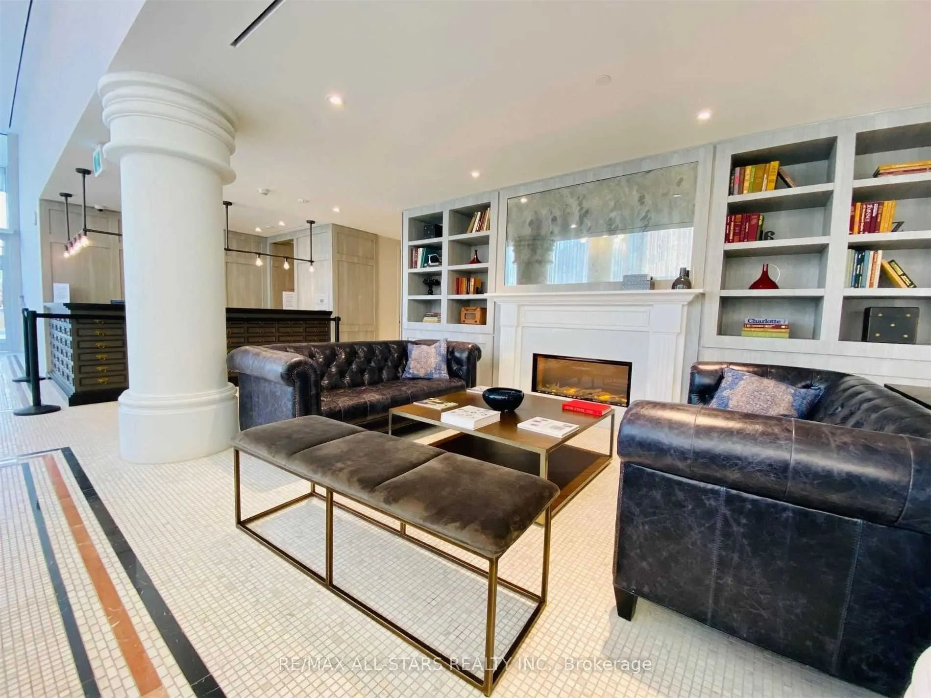 33 Helendale Avenue, #2302