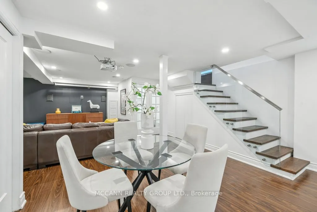 16 Chudleigh Avenue