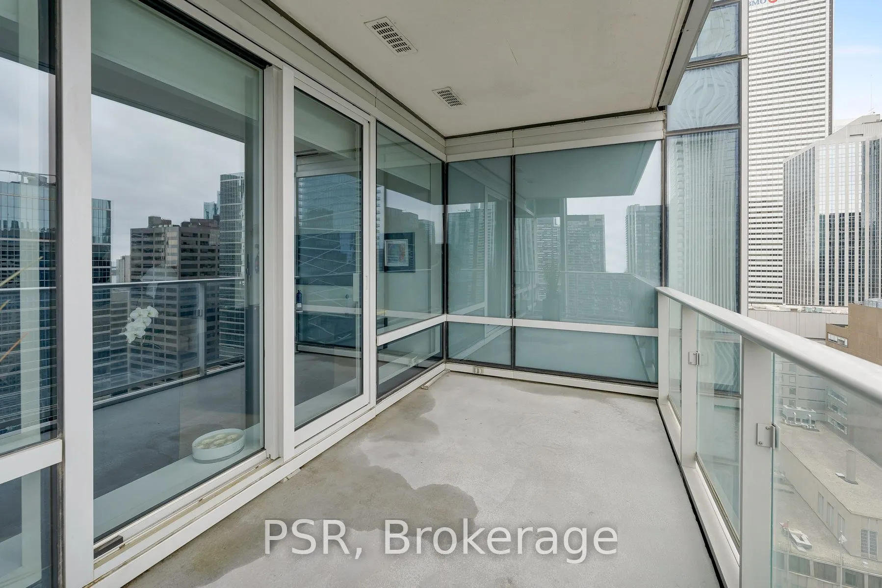 180 University Avenue, #3001