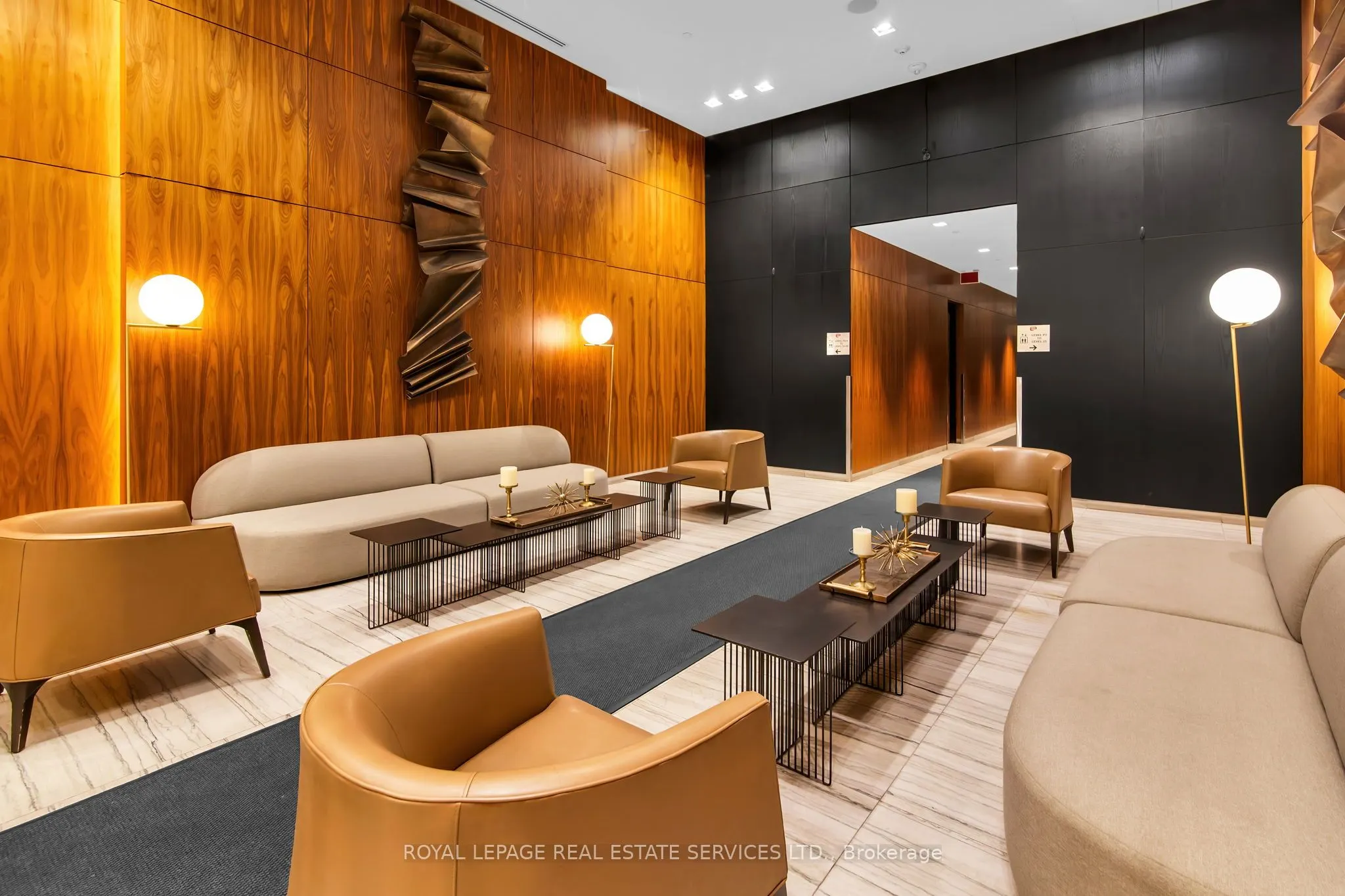 8 Eglinton Avenue E, #4008