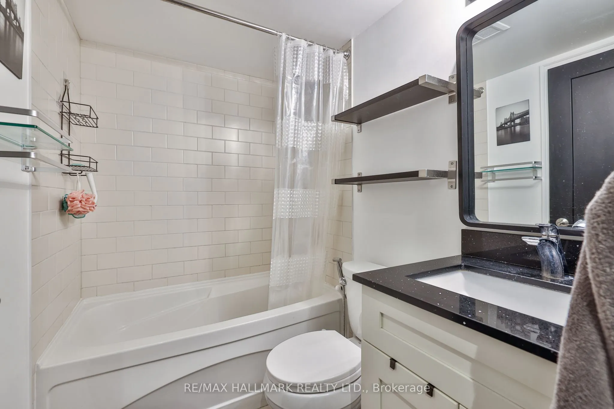 230 King Street E, #212