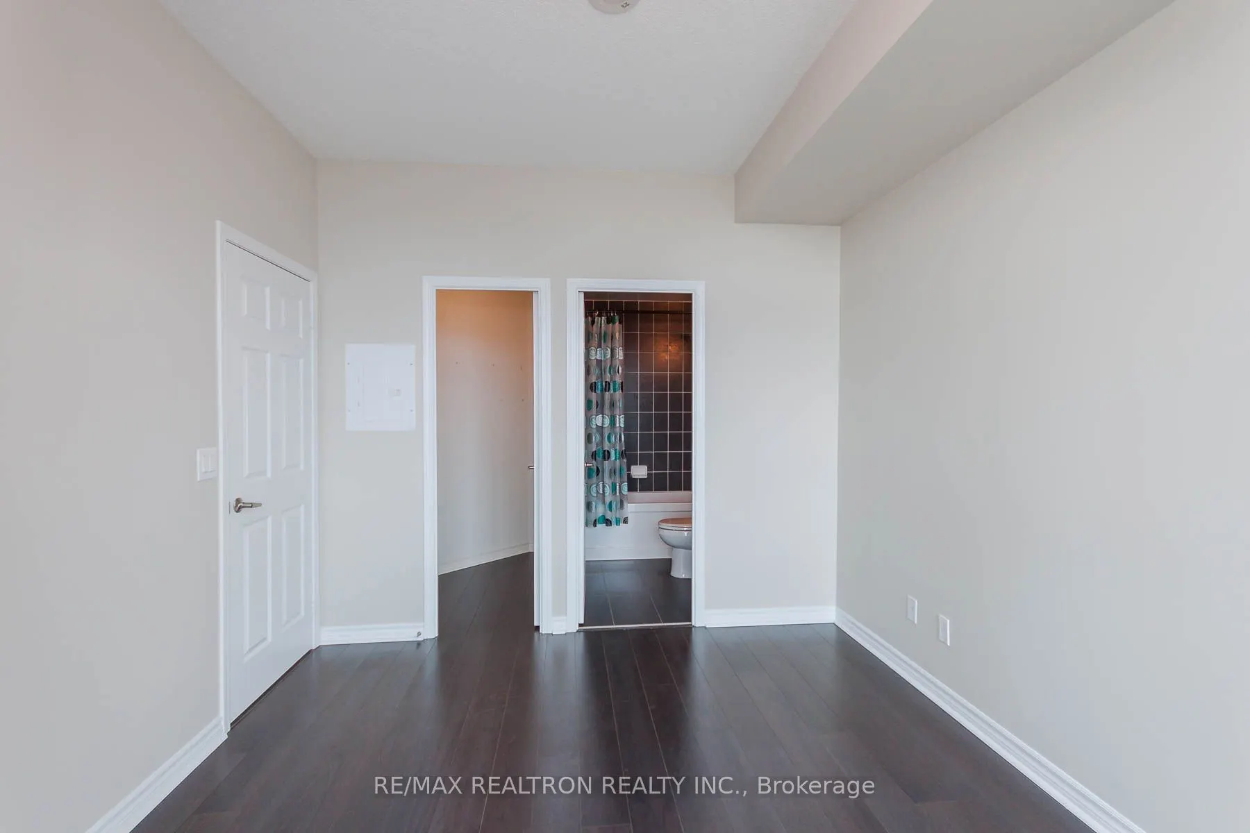 25 Lower Simcoe Street, #1718
