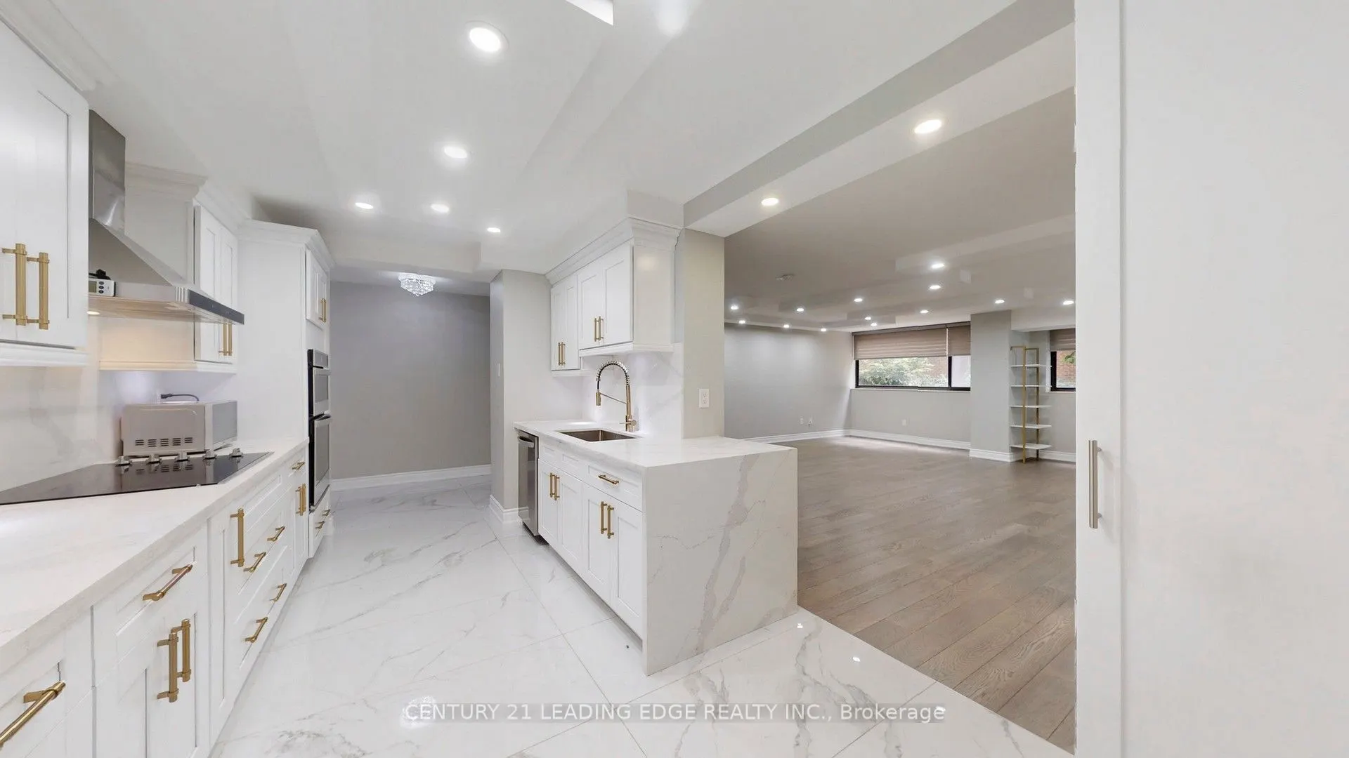 15 McMurrich Street, #201
