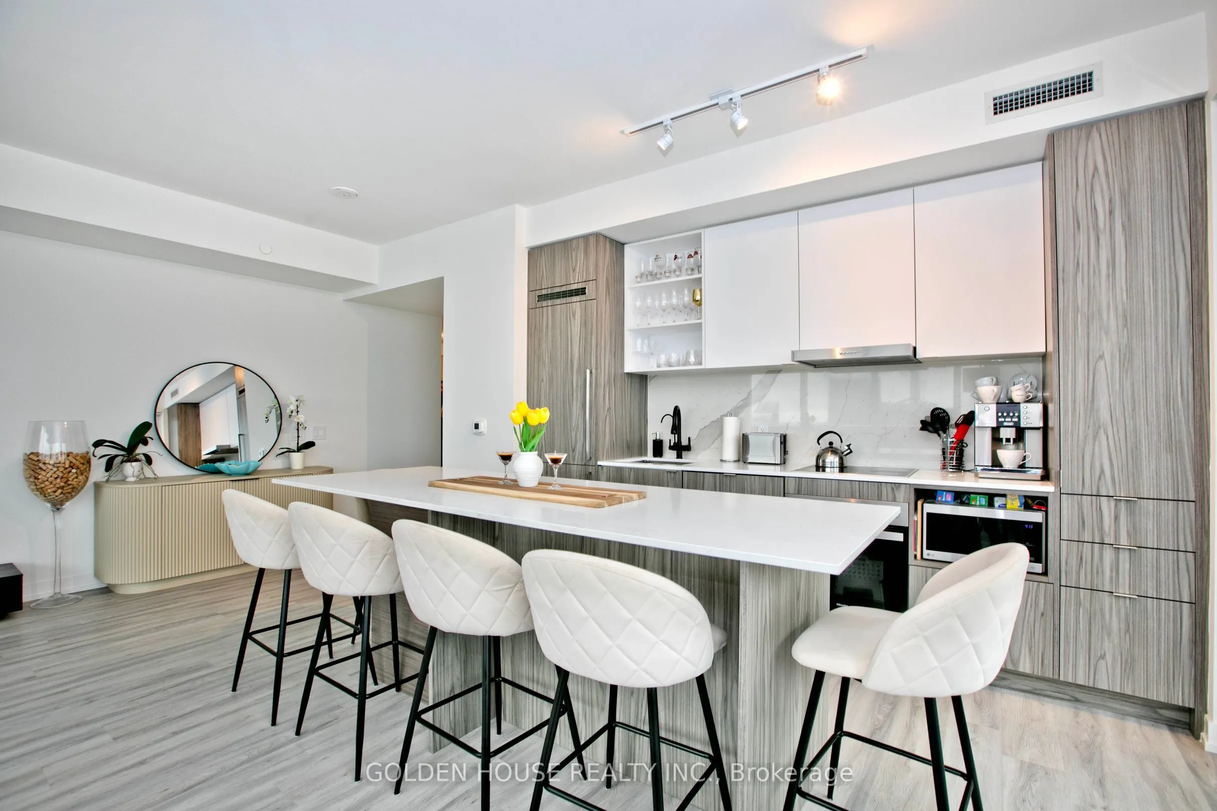 55 Cooper Street, #7511
