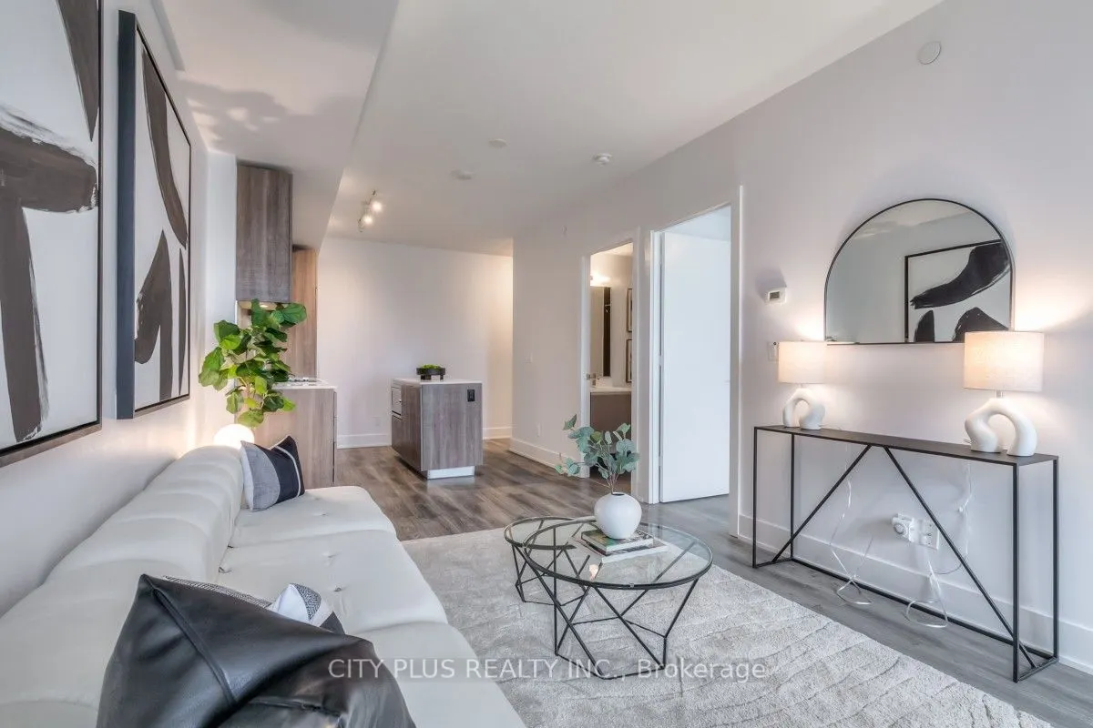 200 BLOOR Street W, #1307